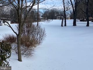 ROLLING HILLS - Residential