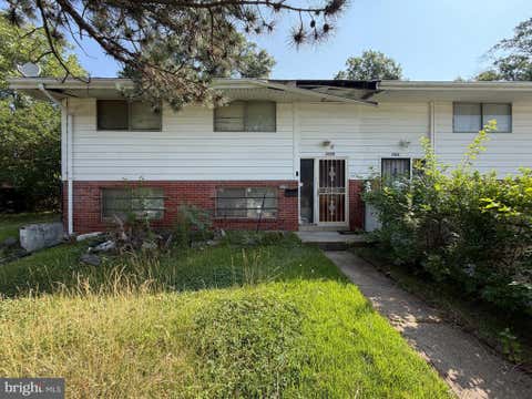 Townhouse For Sale - 1025 Carrington Avenue<br/> CAPITOL HEIGHTS, MD 20743