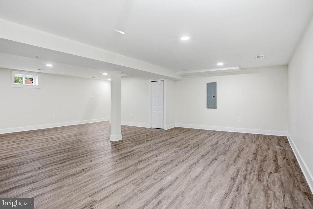 COOLRIDGE ACRES - Residential