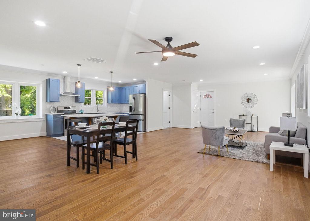 COOLRIDGE ACRES - Residential