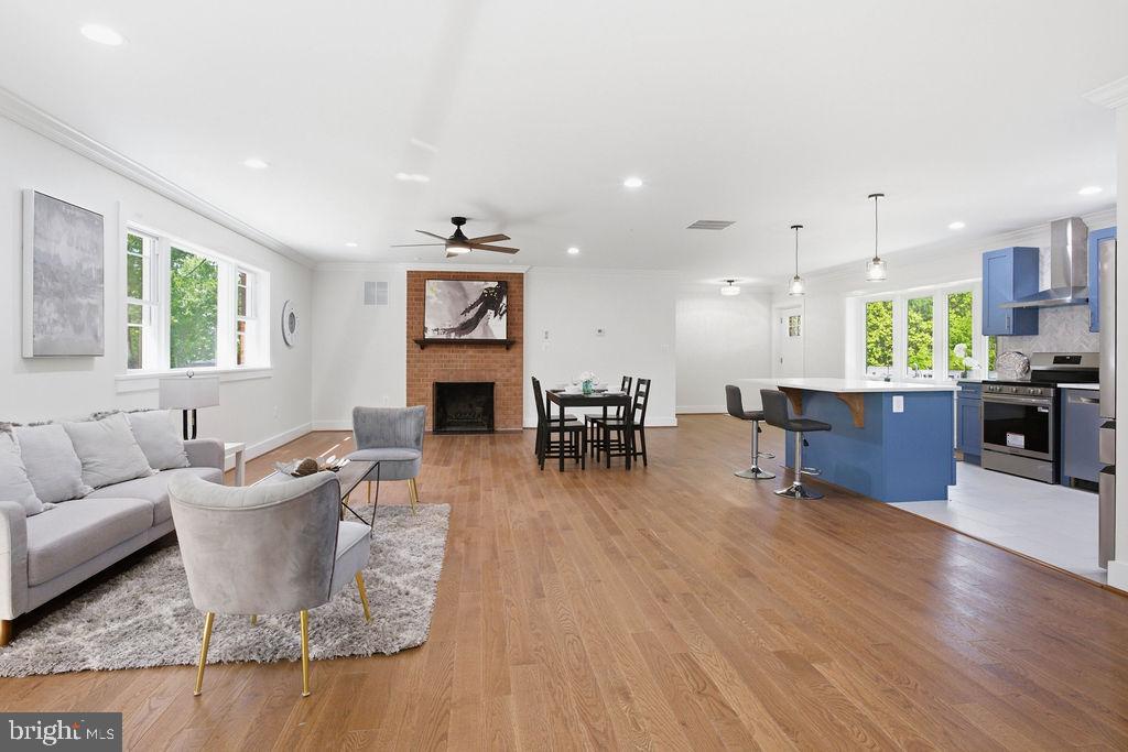 COOLRIDGE ACRES - Residential