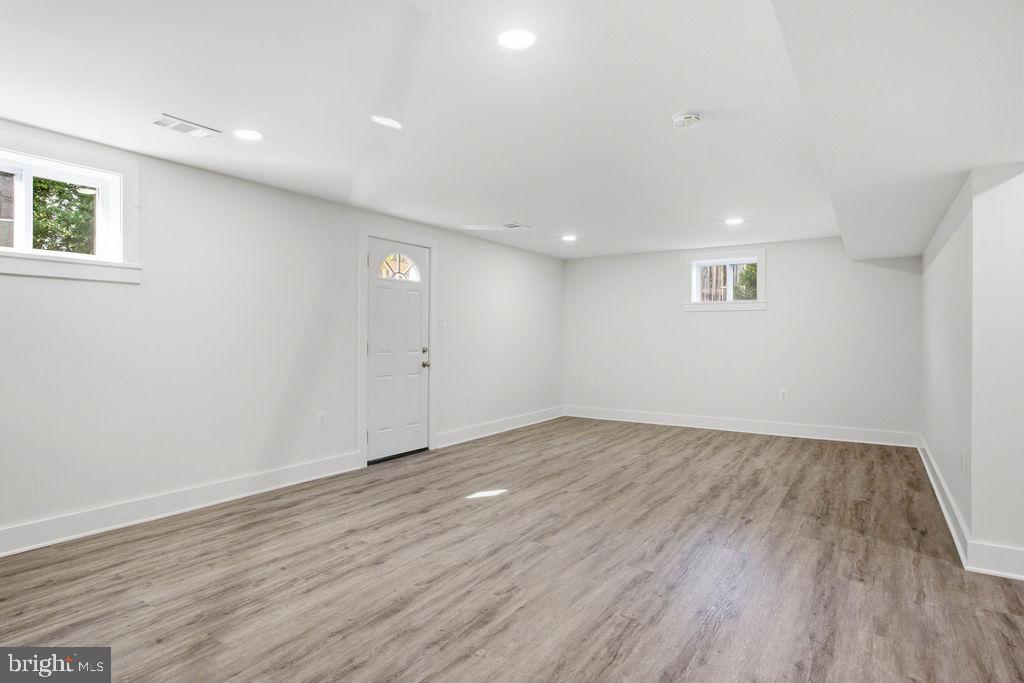 COOLRIDGE ACRES - Residential