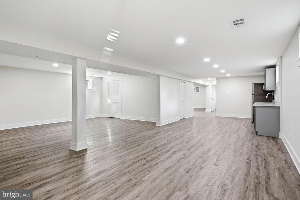 COOLRIDGE ACRES - Residential