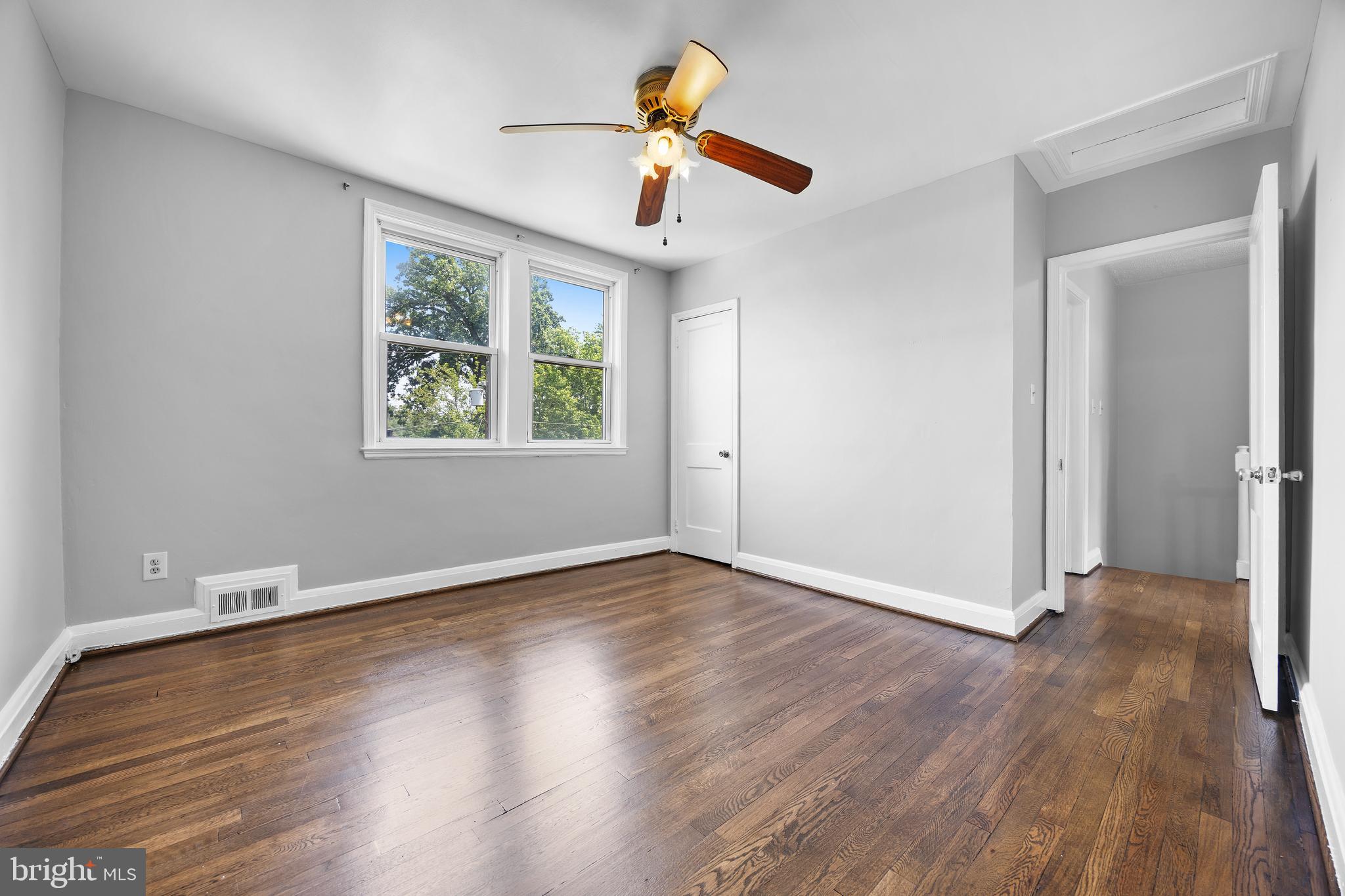 BRIARWOOD - Residential