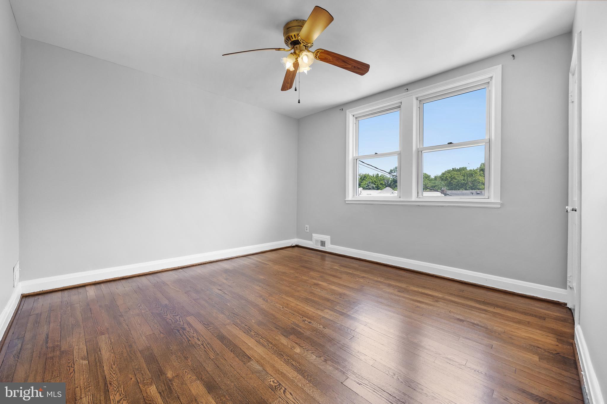 BRIARWOOD - Residential