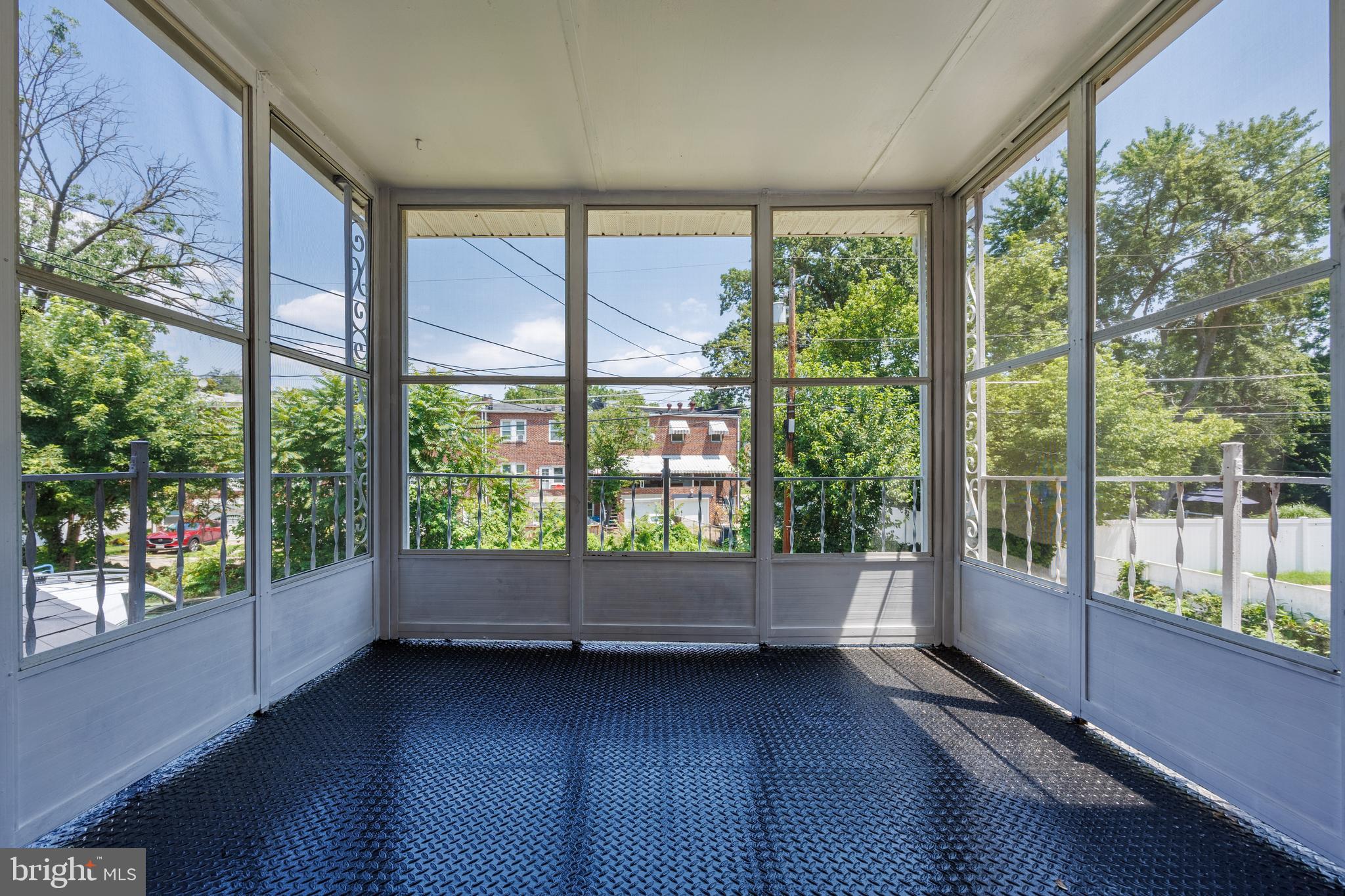 BRIARWOOD - Residential