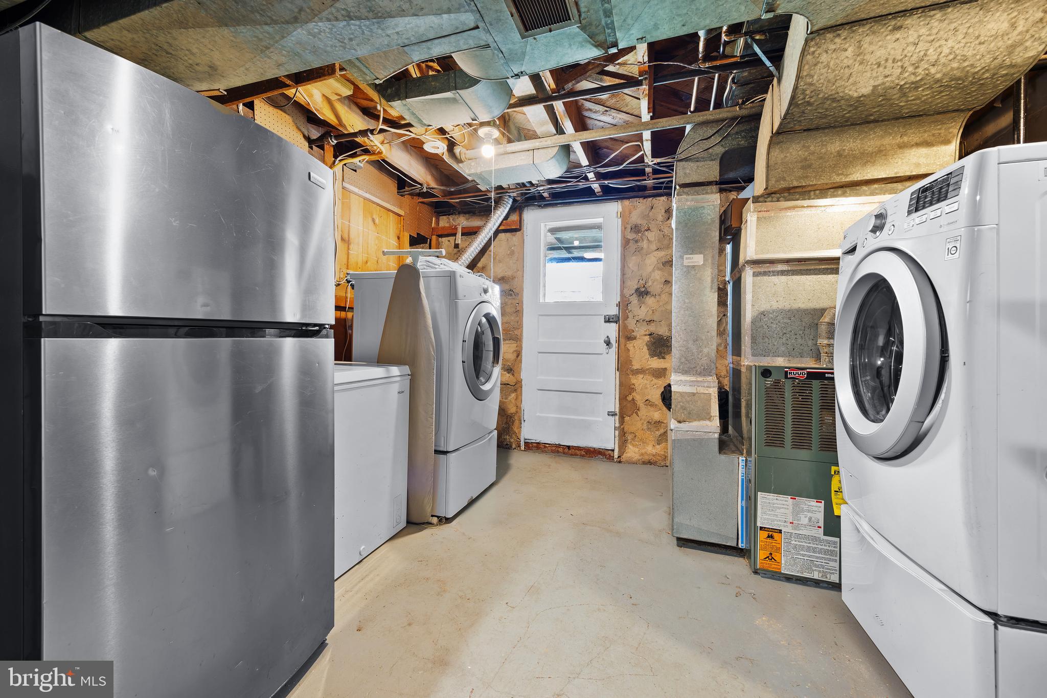 BRIARWOOD - Residential