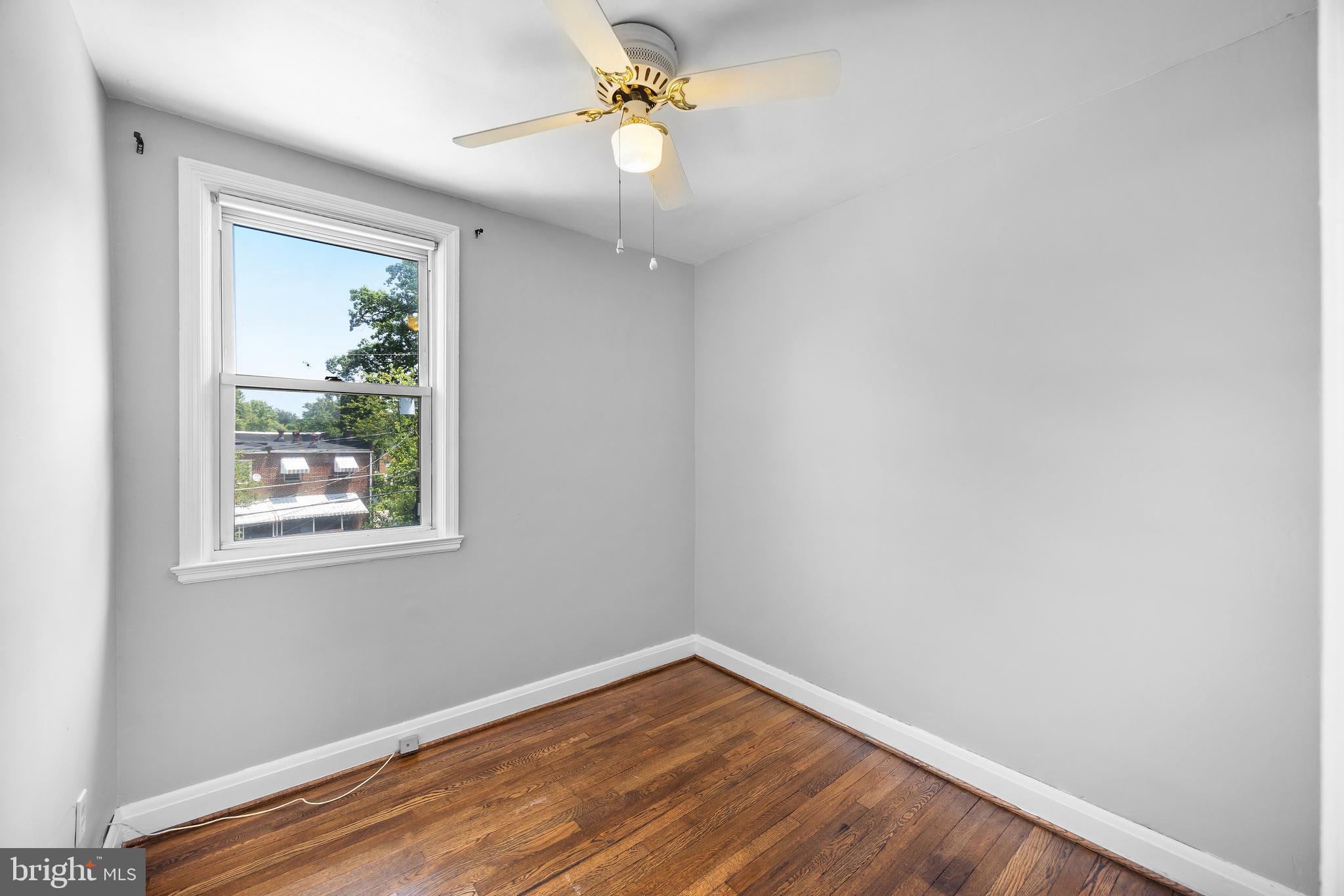 BRIARWOOD - Residential