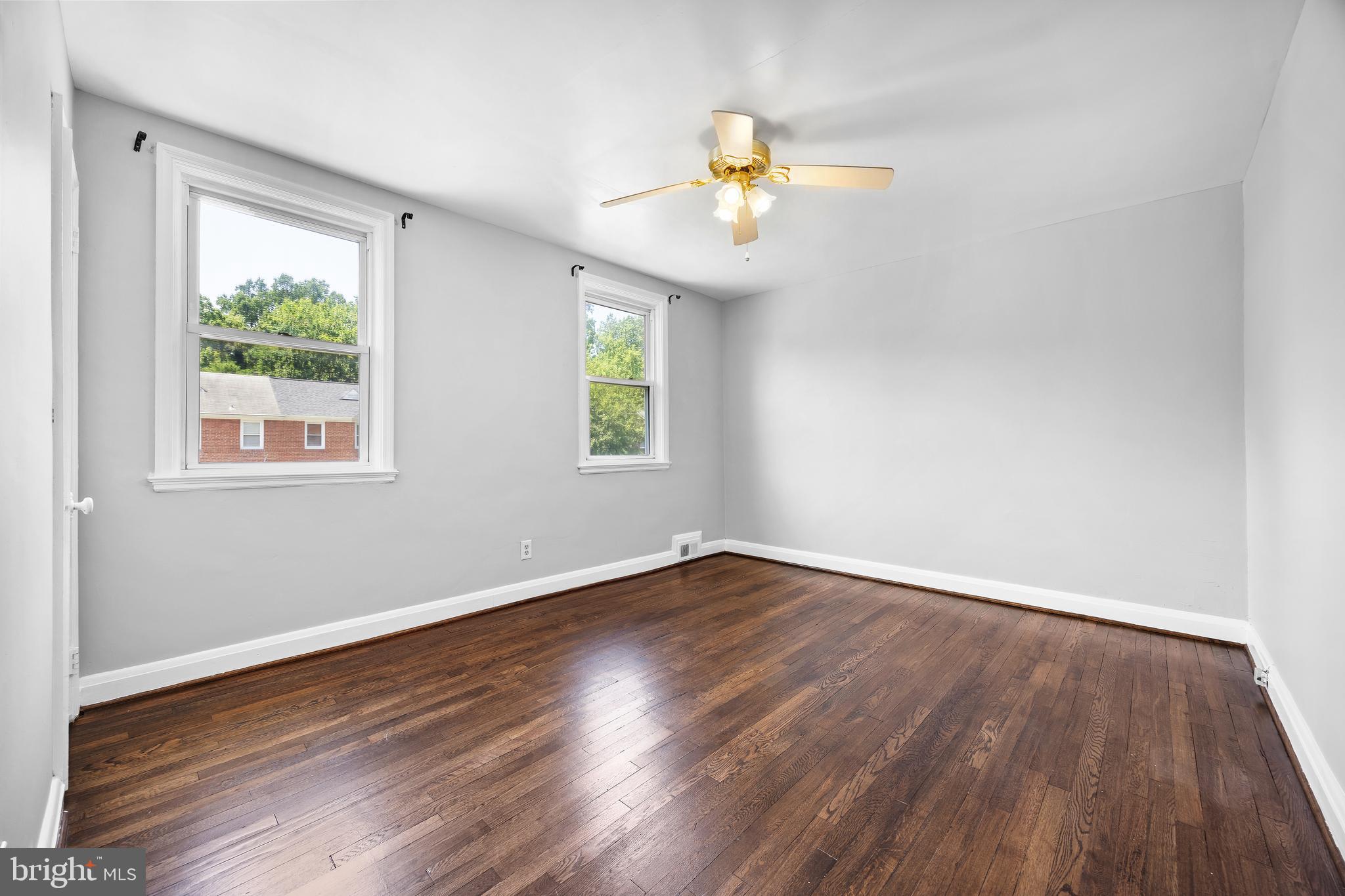 BRIARWOOD - Residential