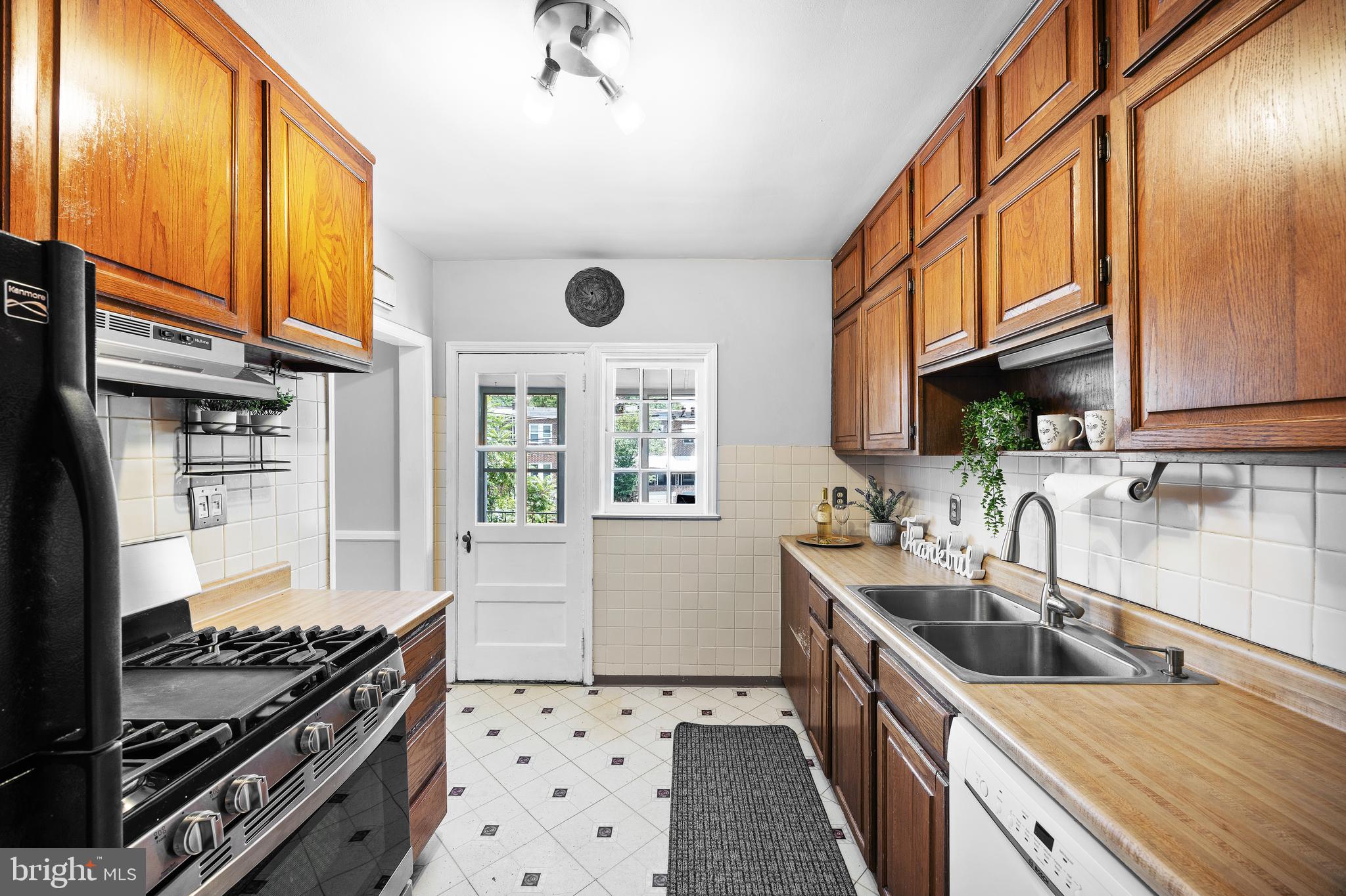 BRIARWOOD - Residential