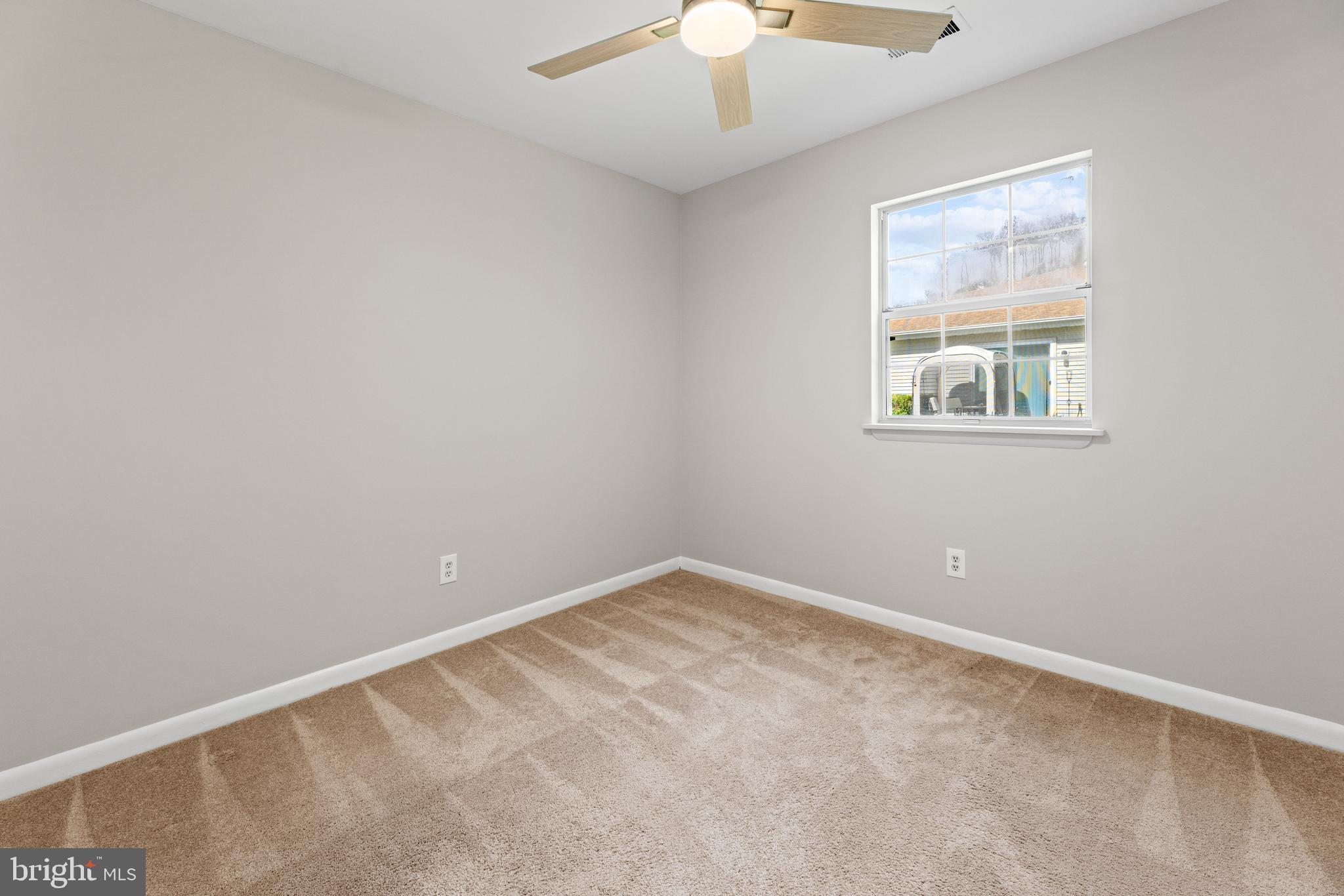 BROADVIEW ACRES - Residential