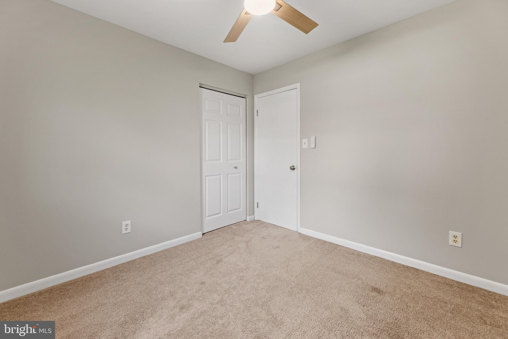 BROADVIEW ACRES - Residential