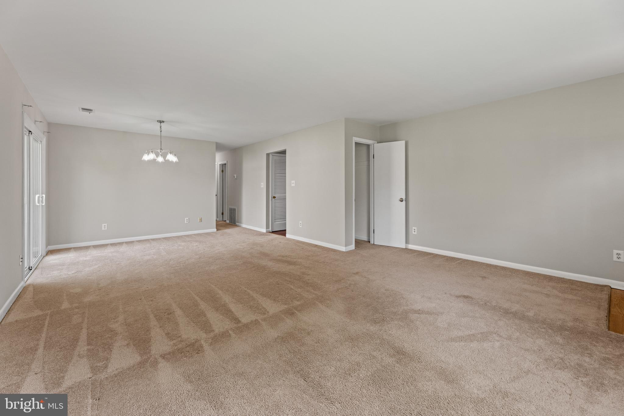 BROADVIEW ACRES - Residential