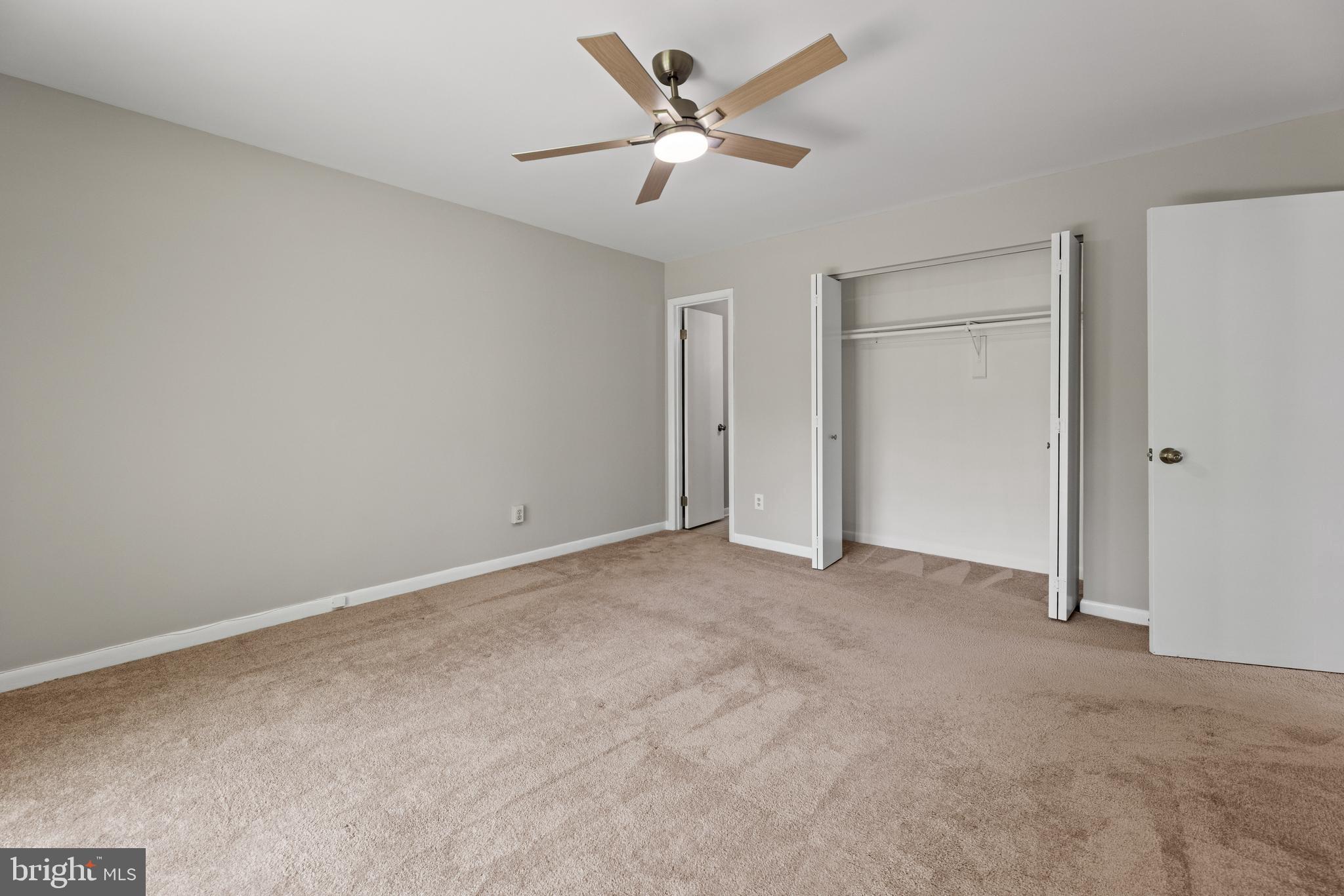 BROADVIEW ACRES - Residential