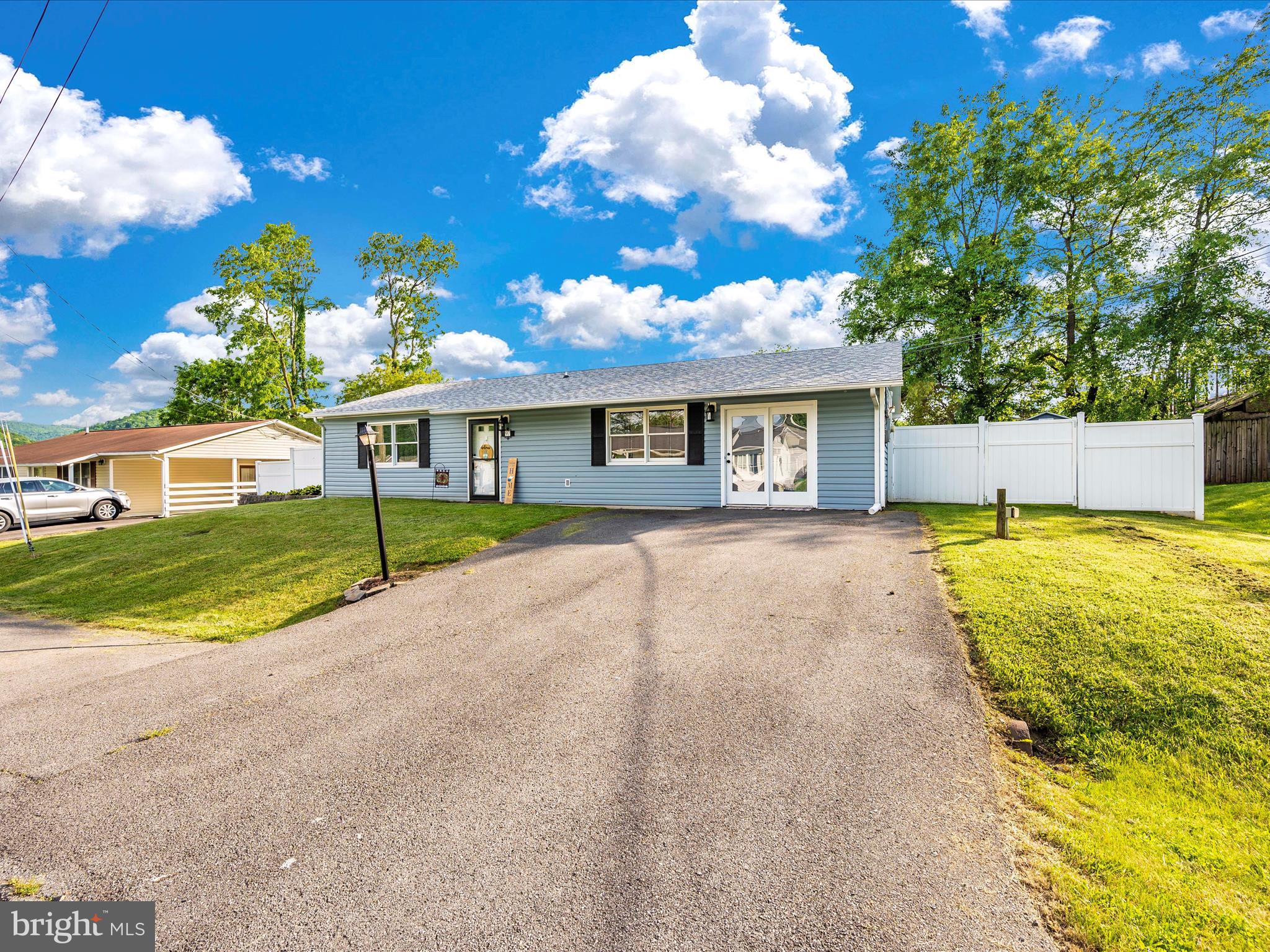 QUAIL VALLEY - Residential