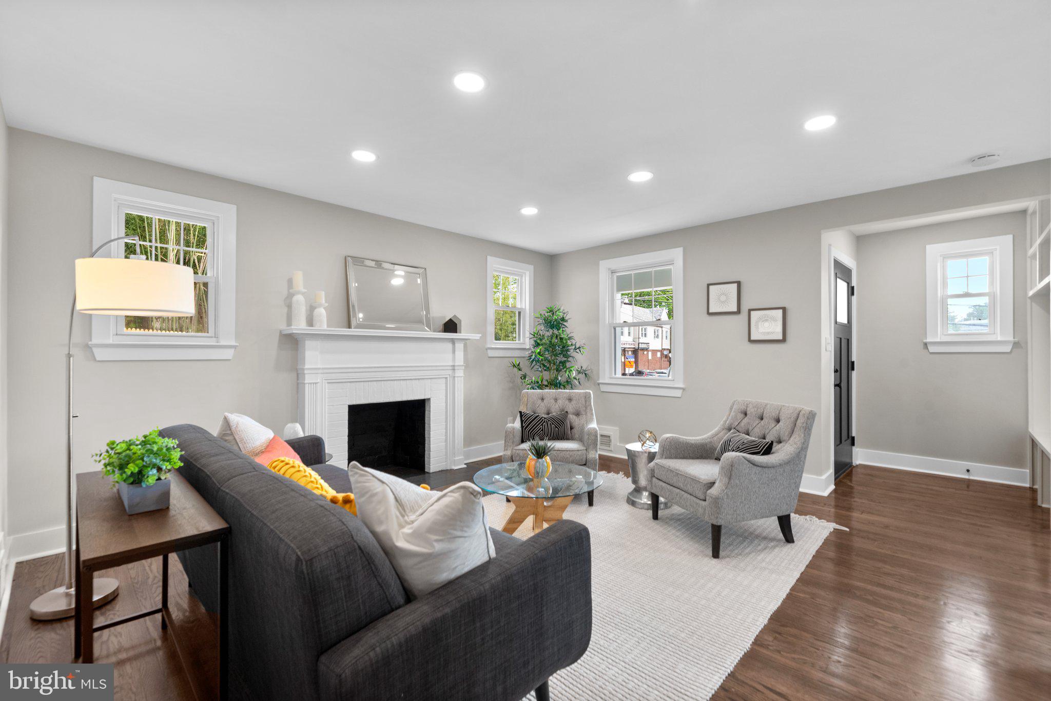 SILVER SPRING - Residential