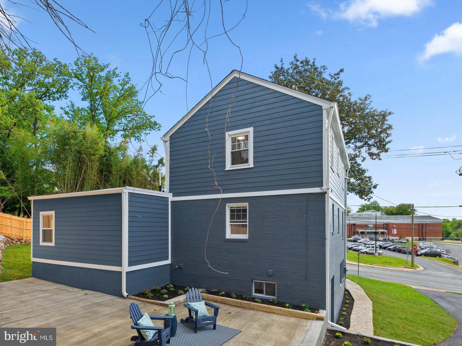 SILVER SPRING - Residential