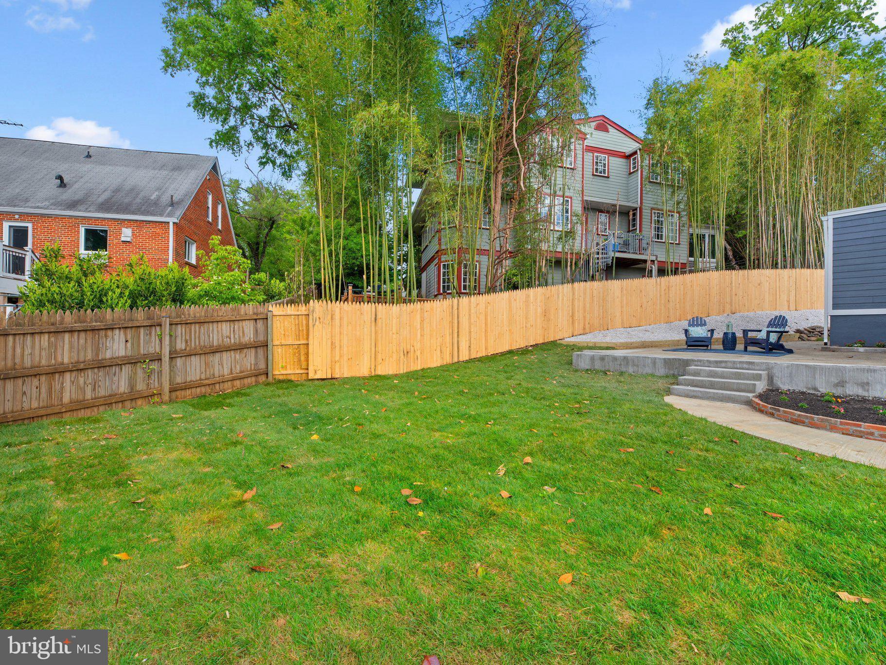 SILVER SPRING - Residential