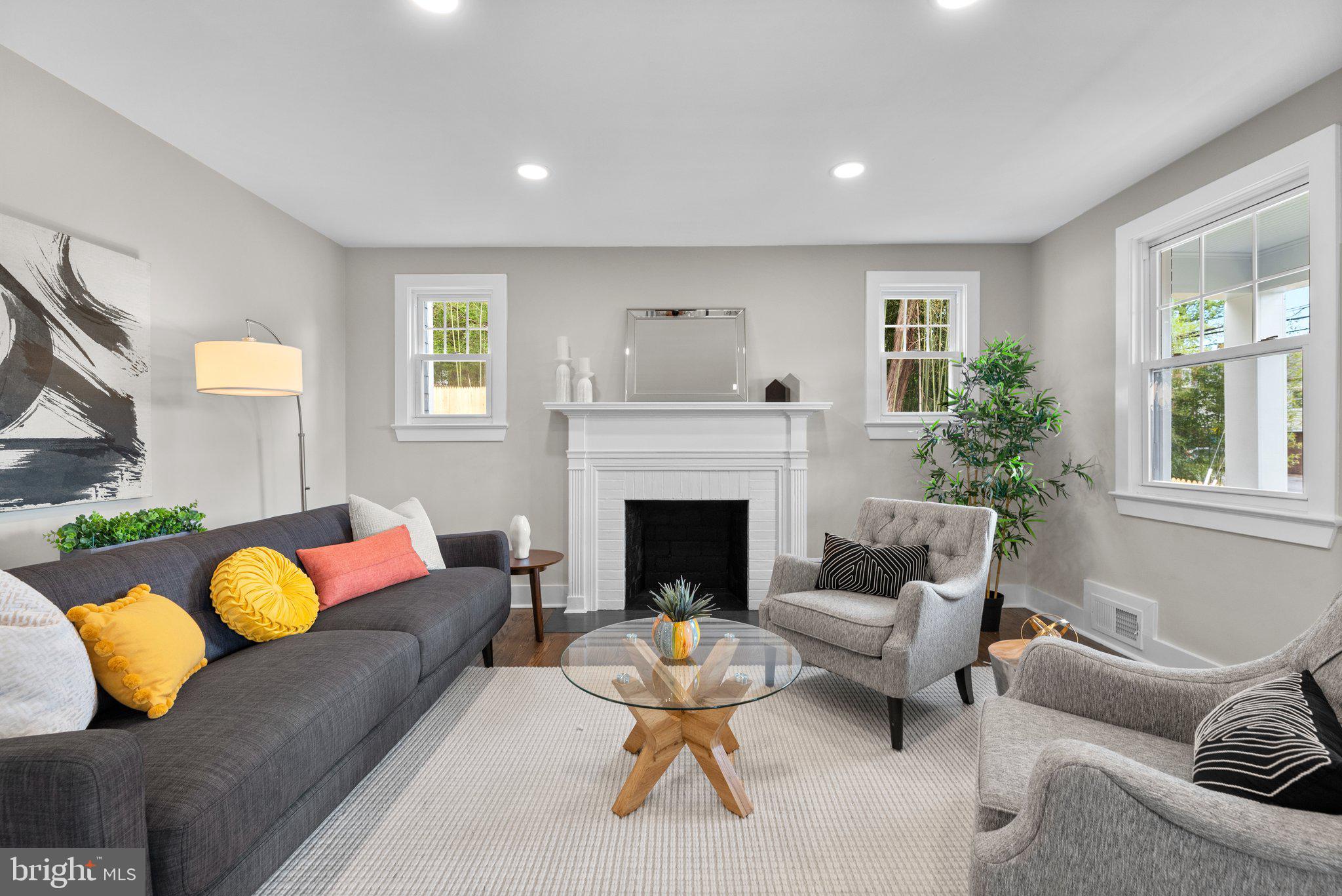 SILVER SPRING - Residential