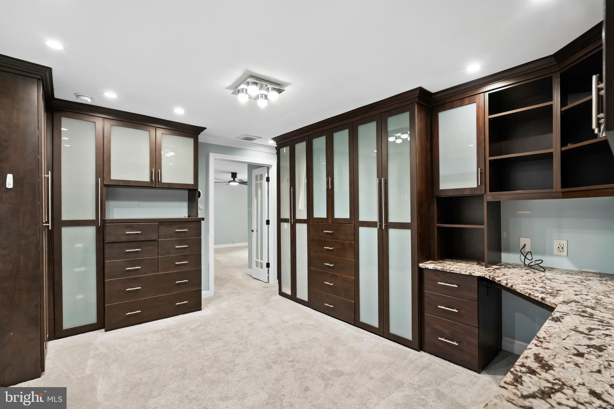 DREXEL HILL - Residential