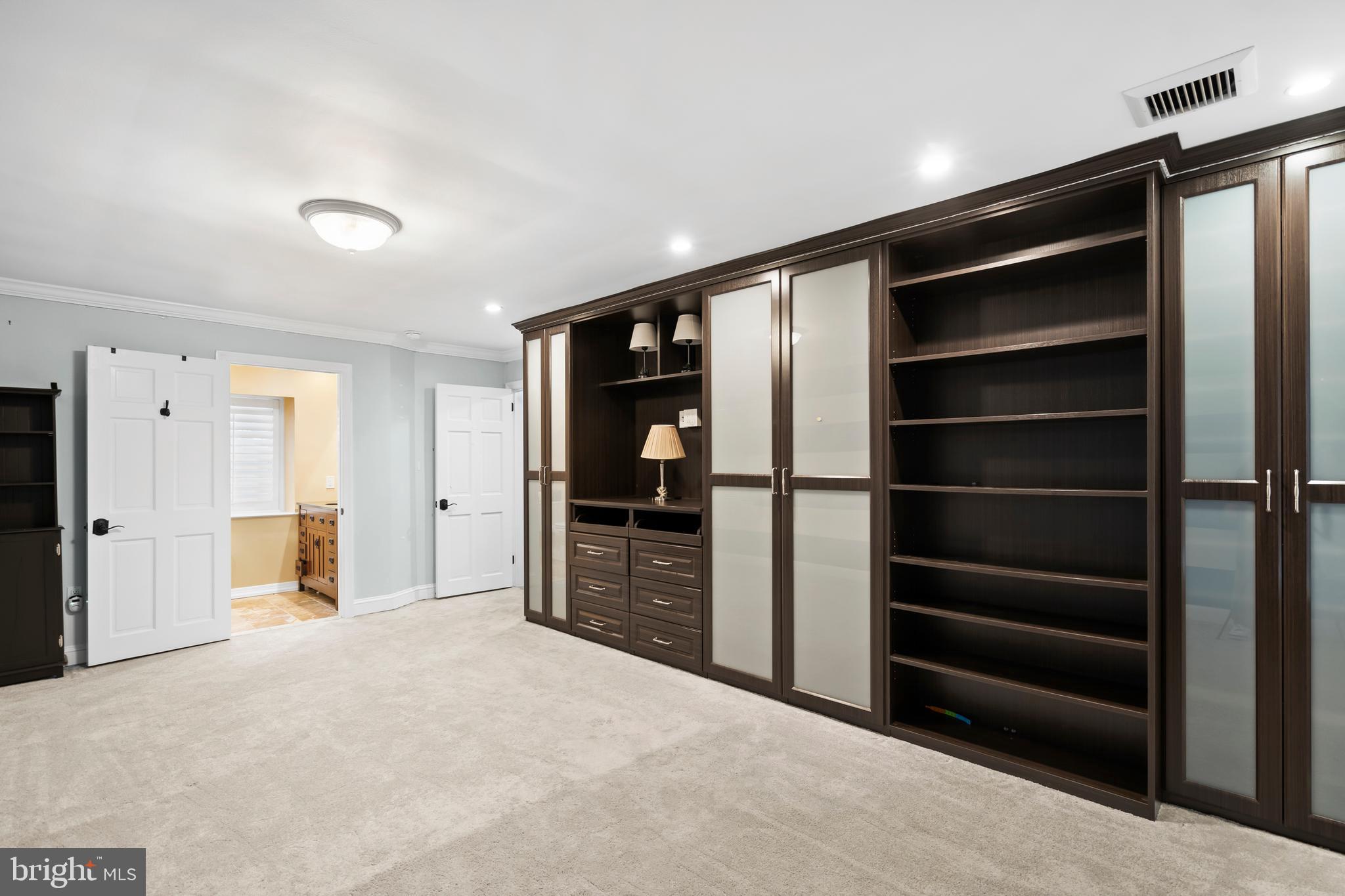 DREXEL HILL - Residential