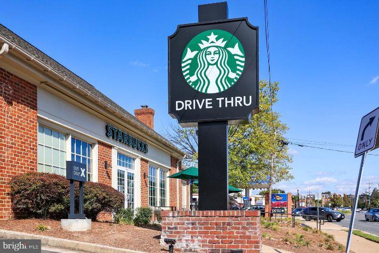 YORKTOWN - Residential Lease