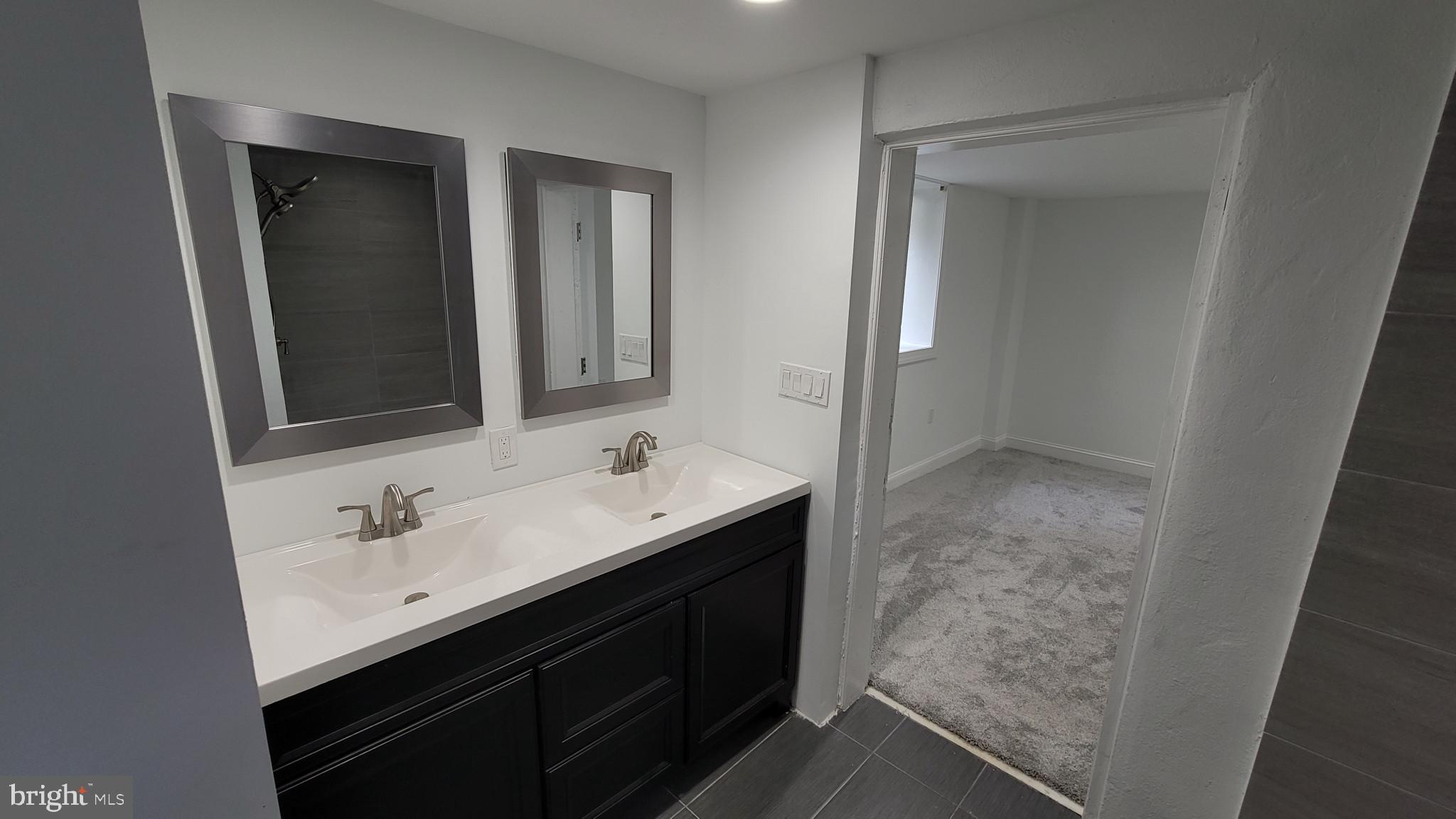 YORKTOWN - Residential Lease