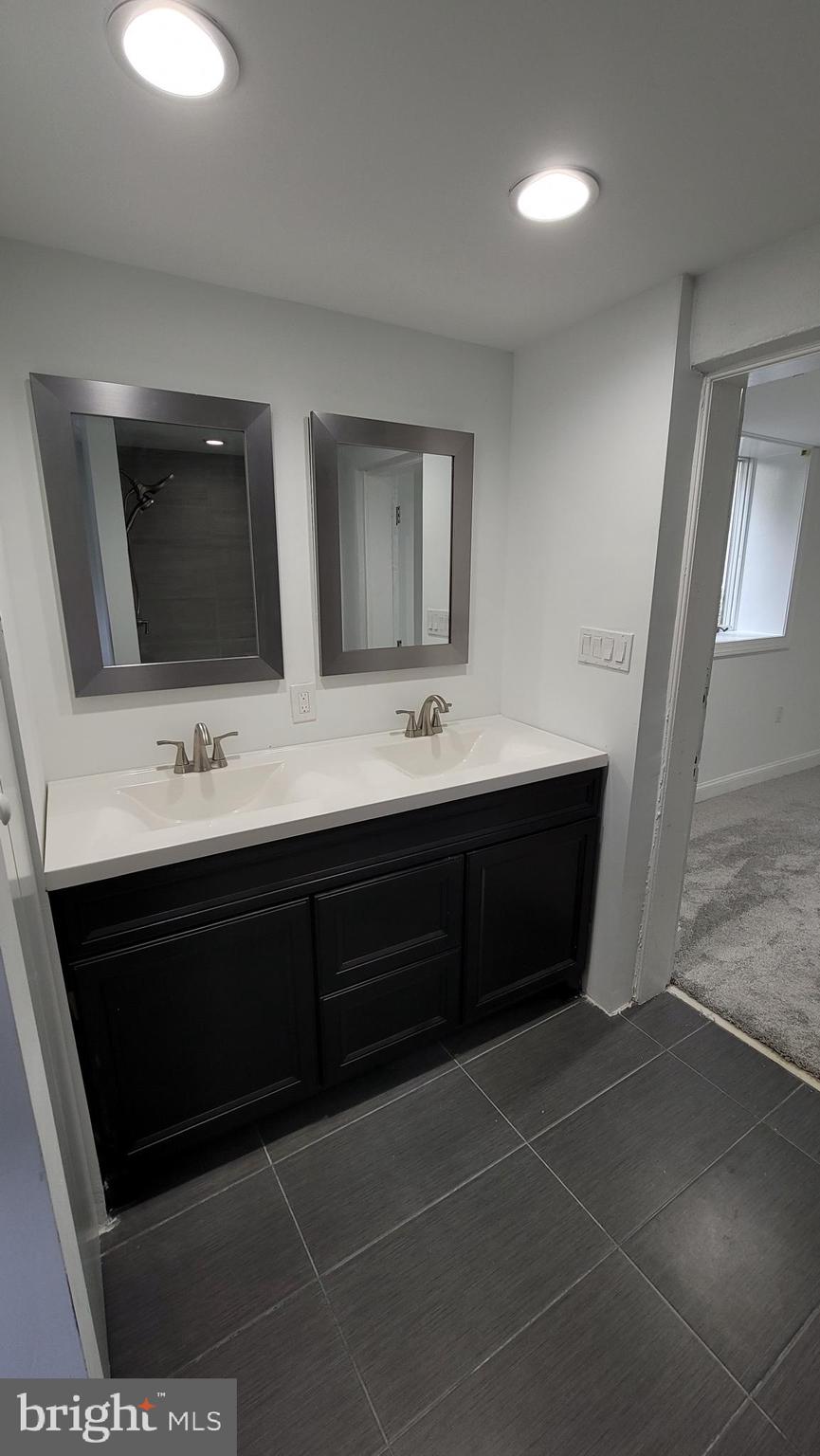 YORKTOWN - Residential Lease