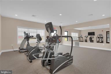 TRAIL SIDE - Residential Lease