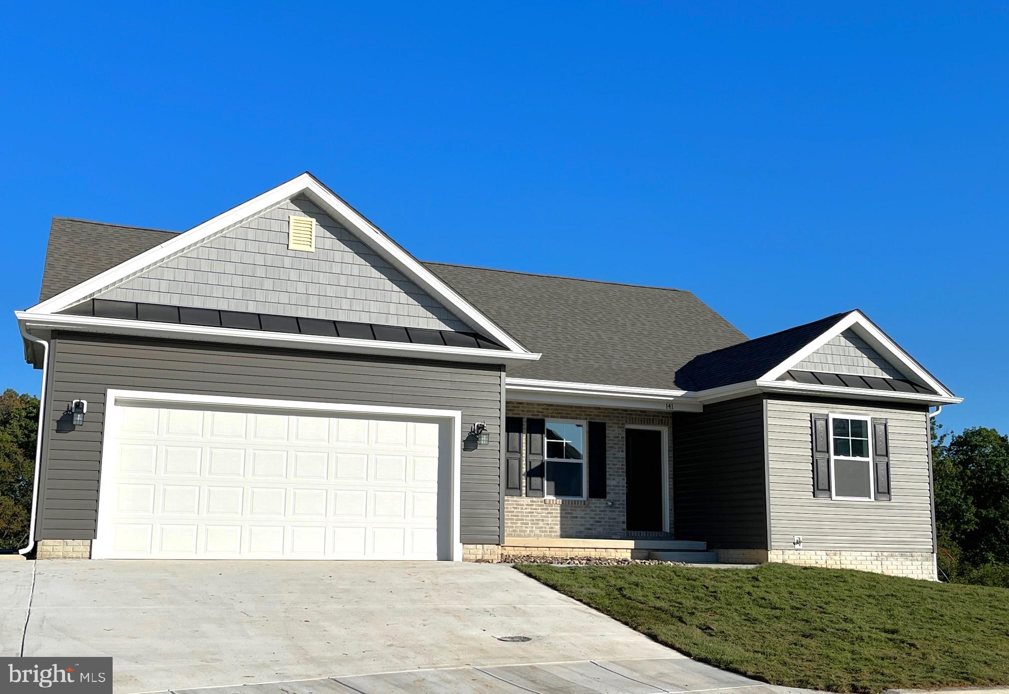 HERITAGE HILLS - Residential