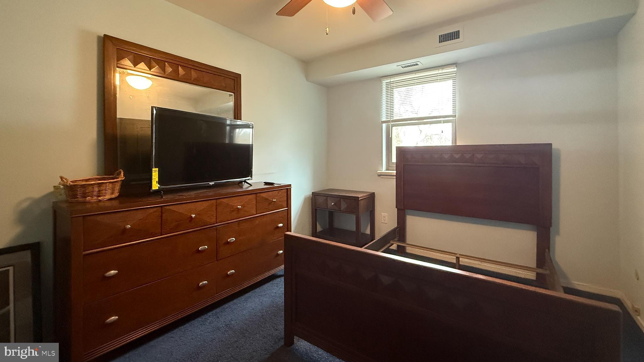 ELKINS PARK - Residential