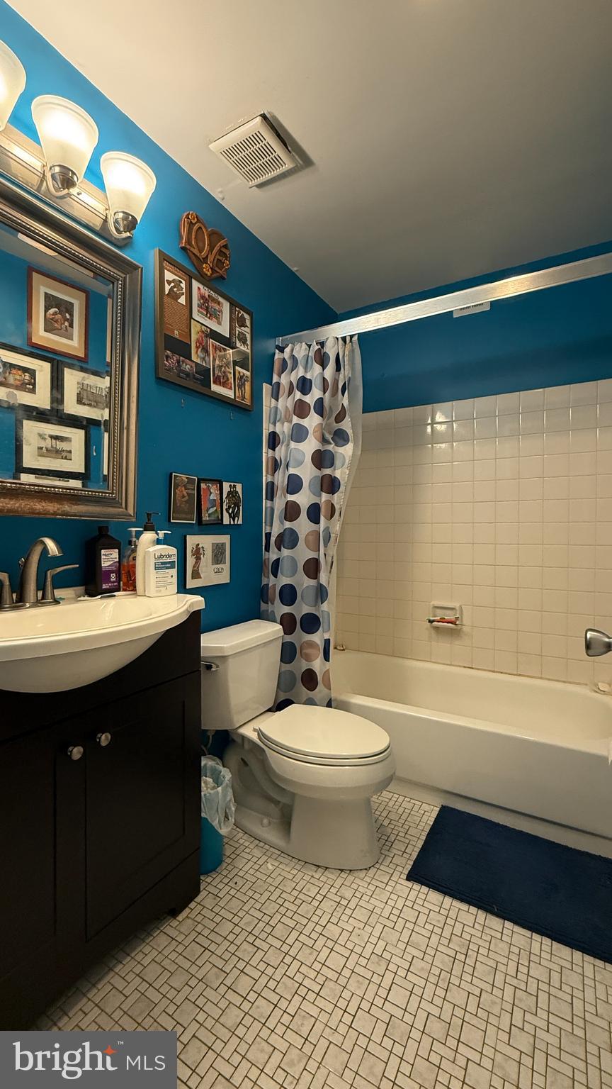 ELKINS PARK - Residential