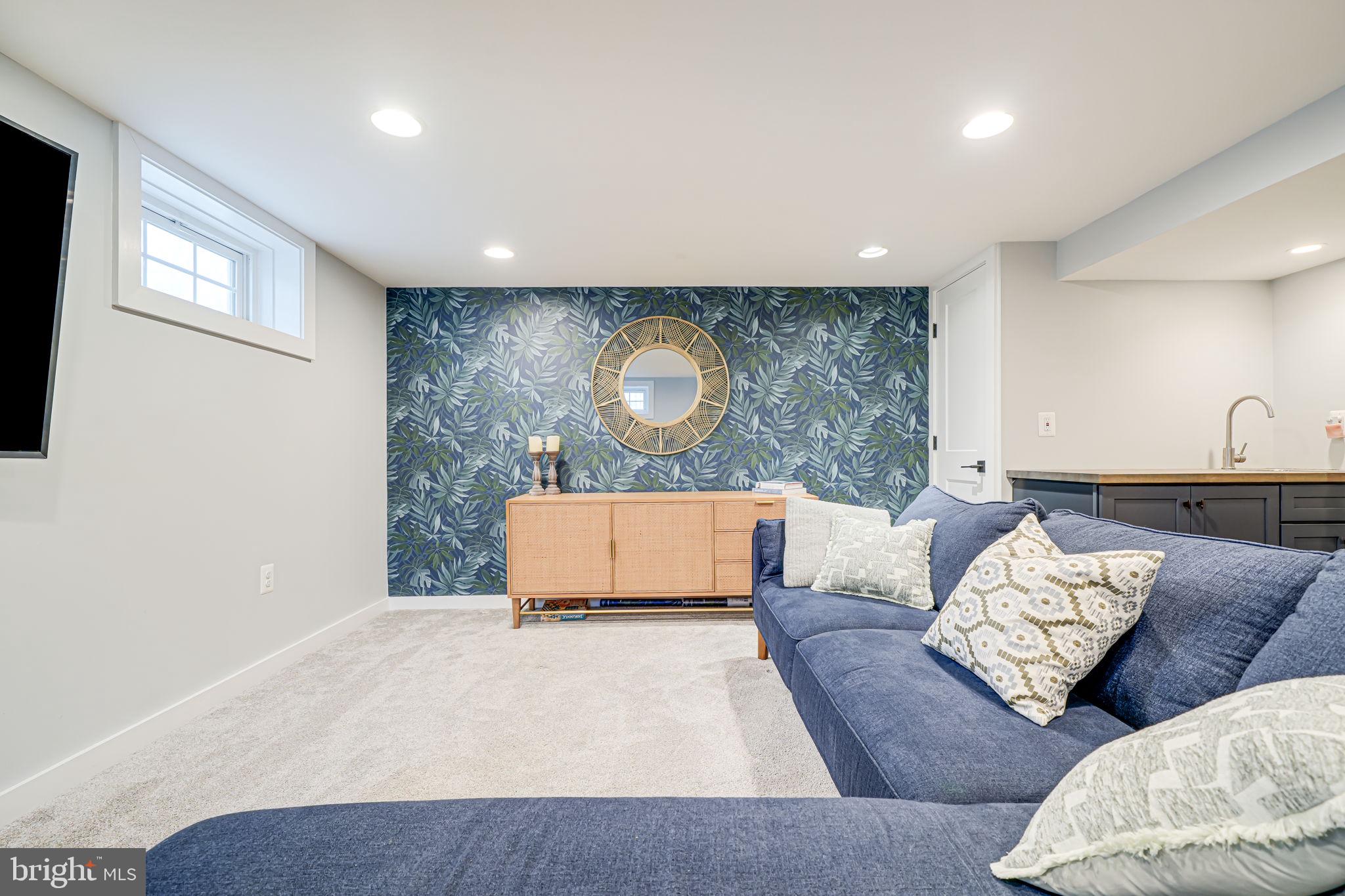 ARLINGTON FOREST - Residential Lease