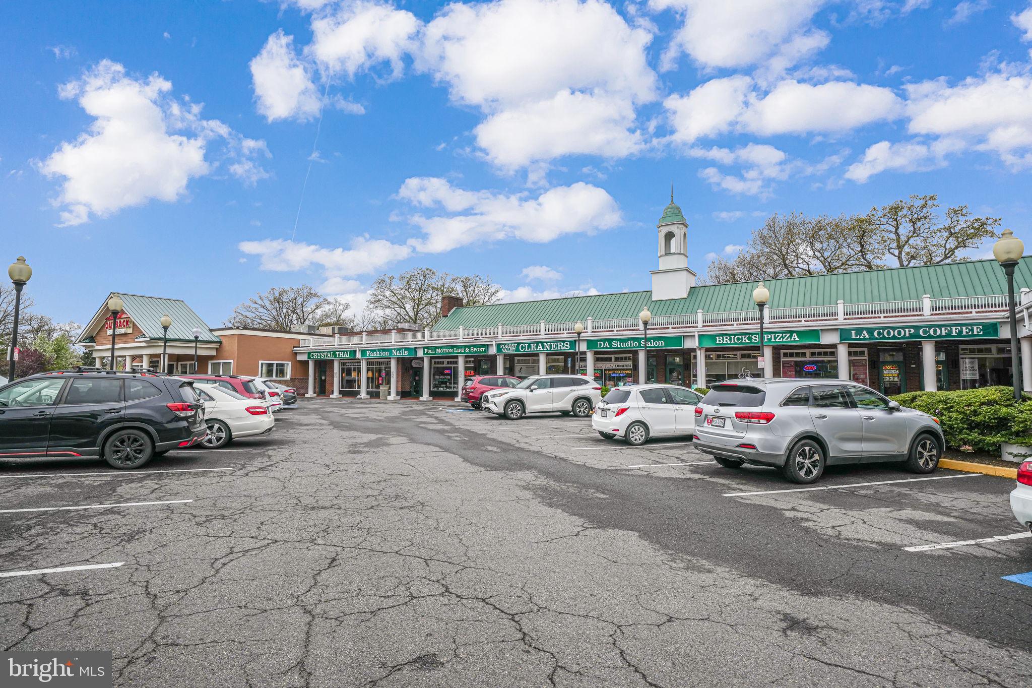 ARLINGTON FOREST - Residential Lease