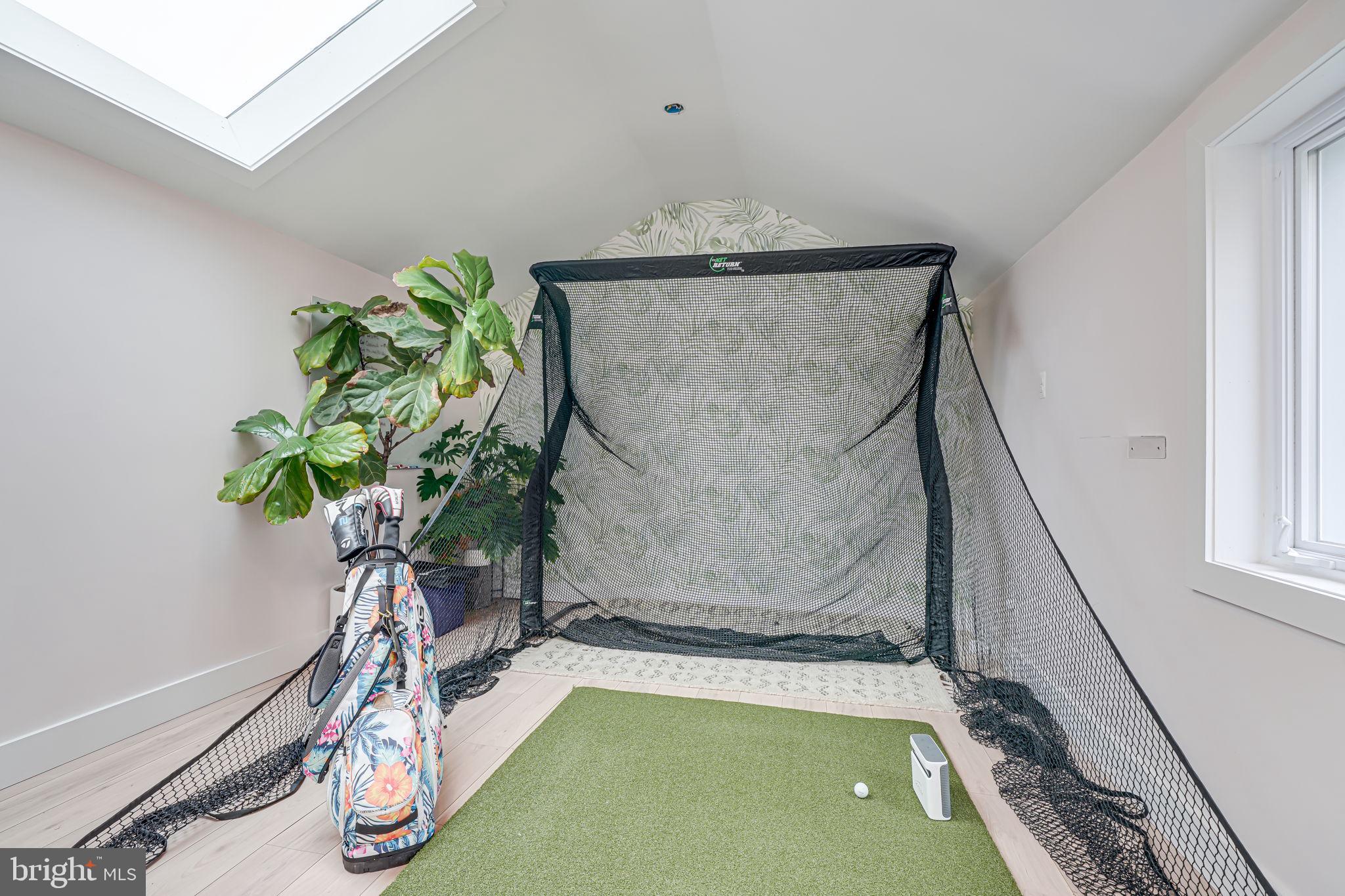 ARLINGTON FOREST - Residential Lease