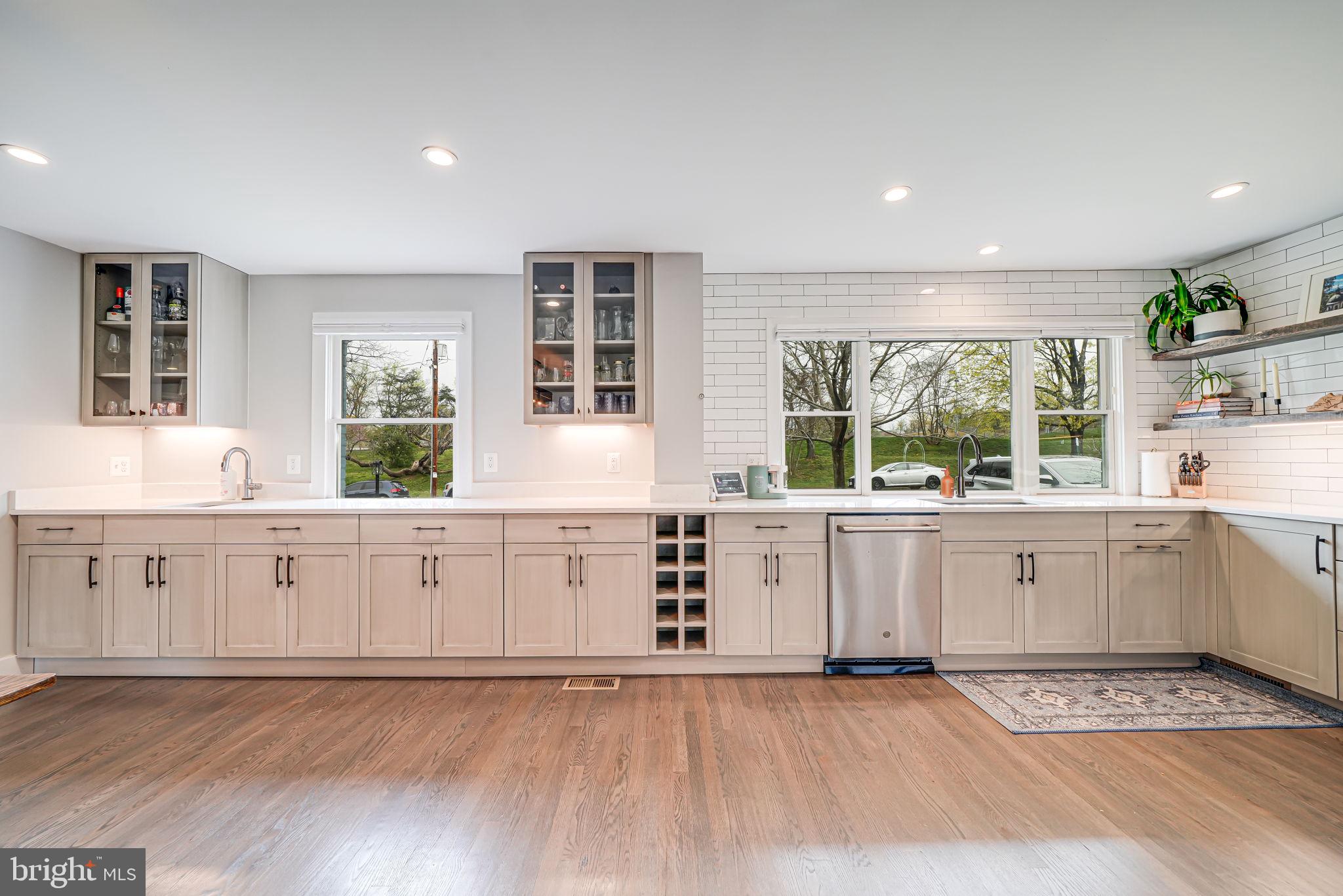 ARLINGTON FOREST - Residential Lease