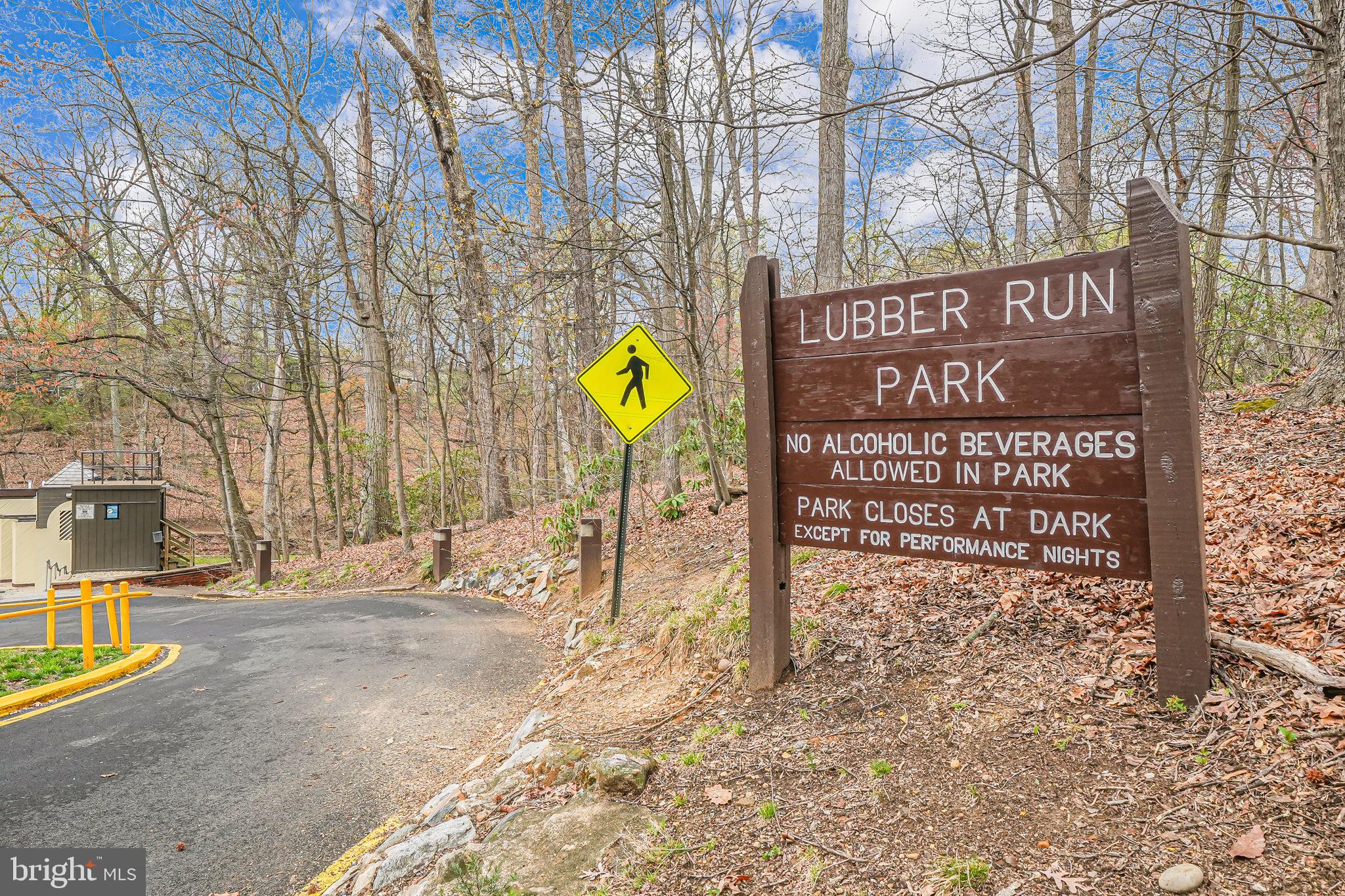 ARLINGTON FOREST - Residential Lease