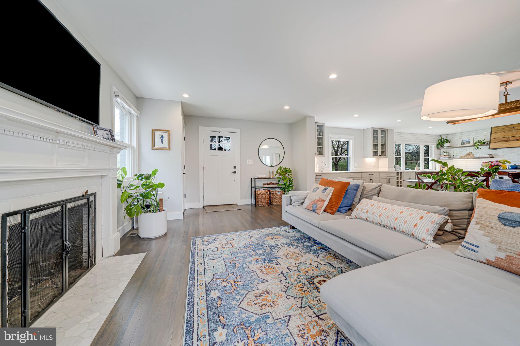 ARLINGTON FOREST - Residential Lease