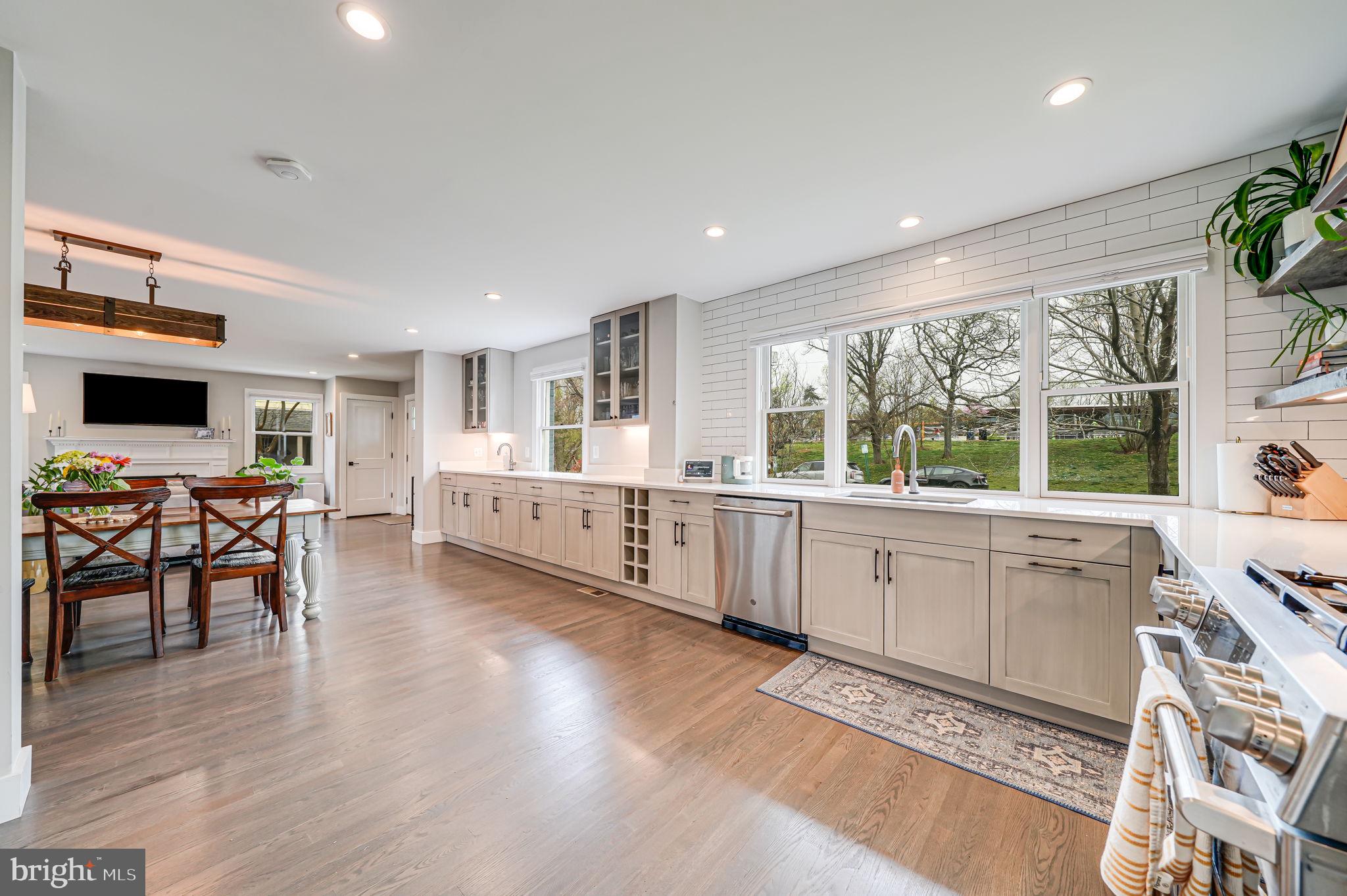 ARLINGTON FOREST - Residential Lease