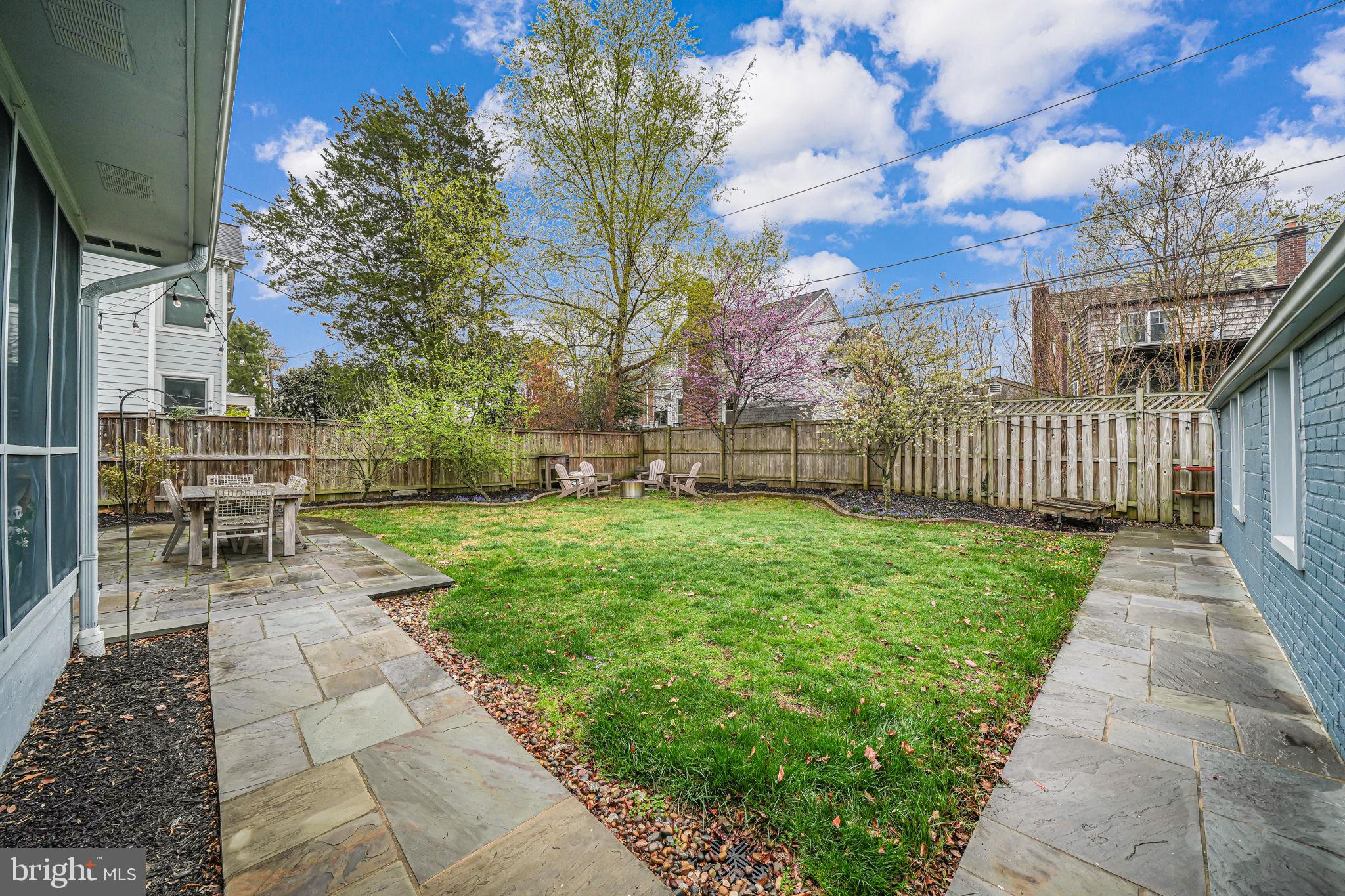 ARLINGTON FOREST - Residential Lease