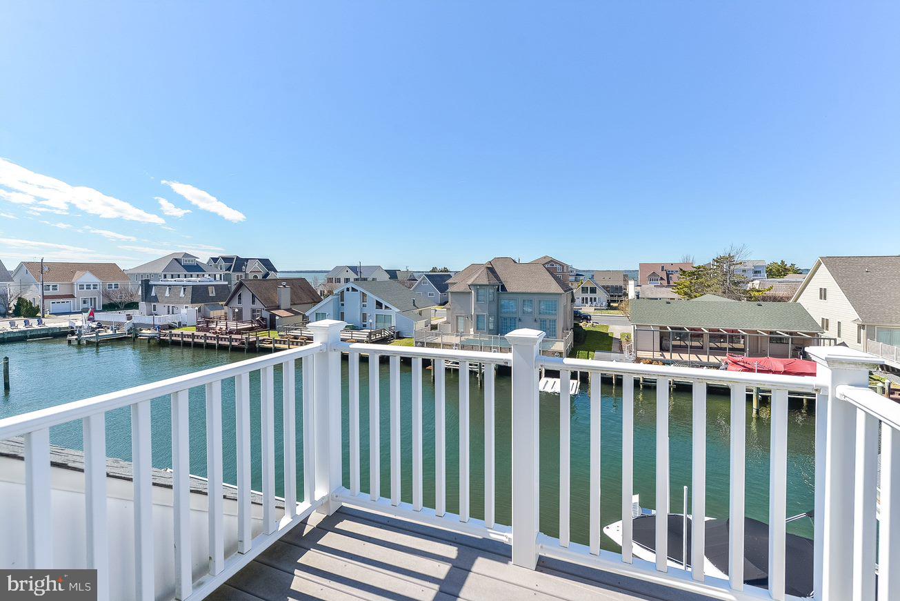 CAINE KEYS II EXT - Residential