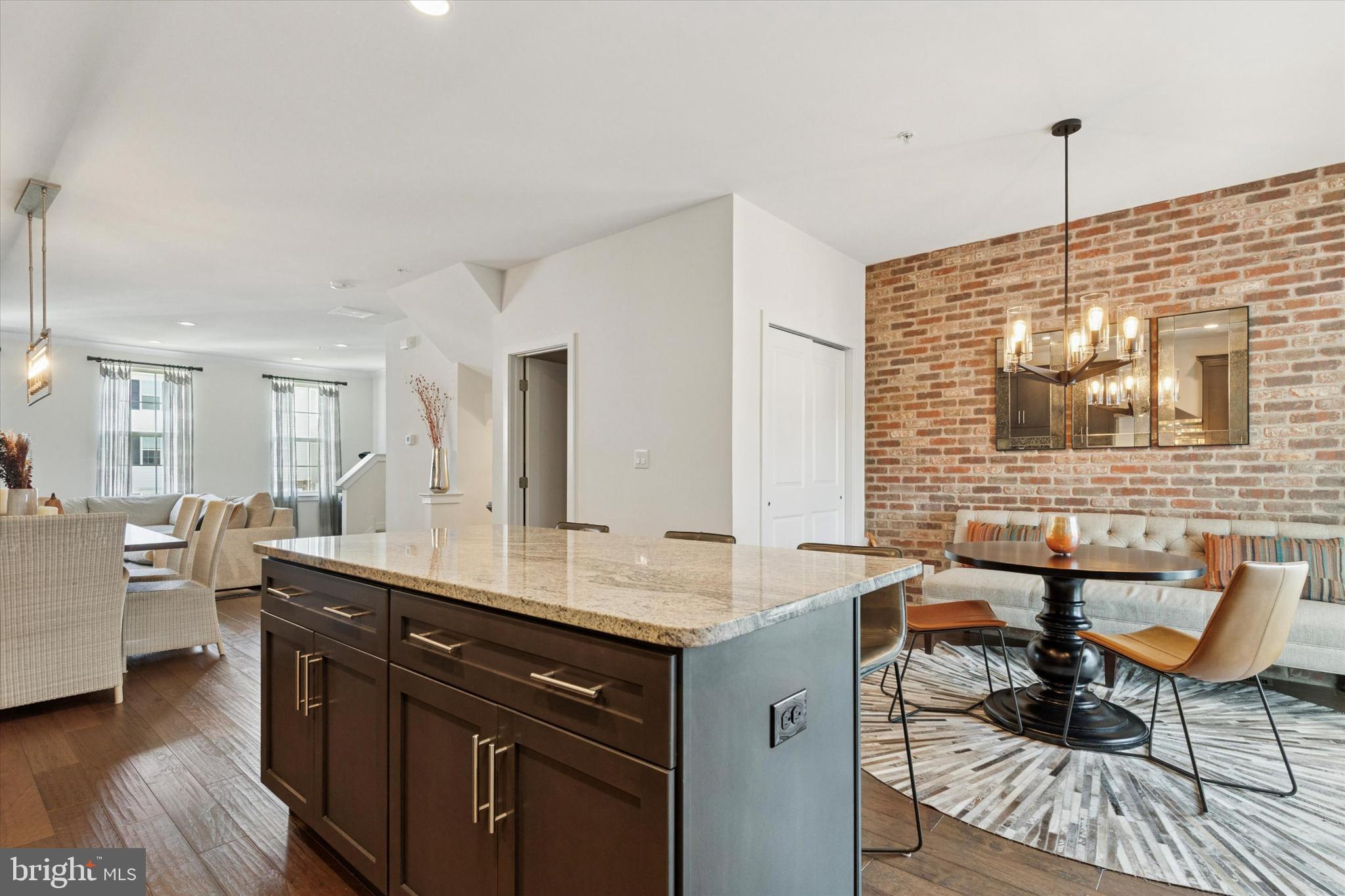 HATBORO STATION - Residential