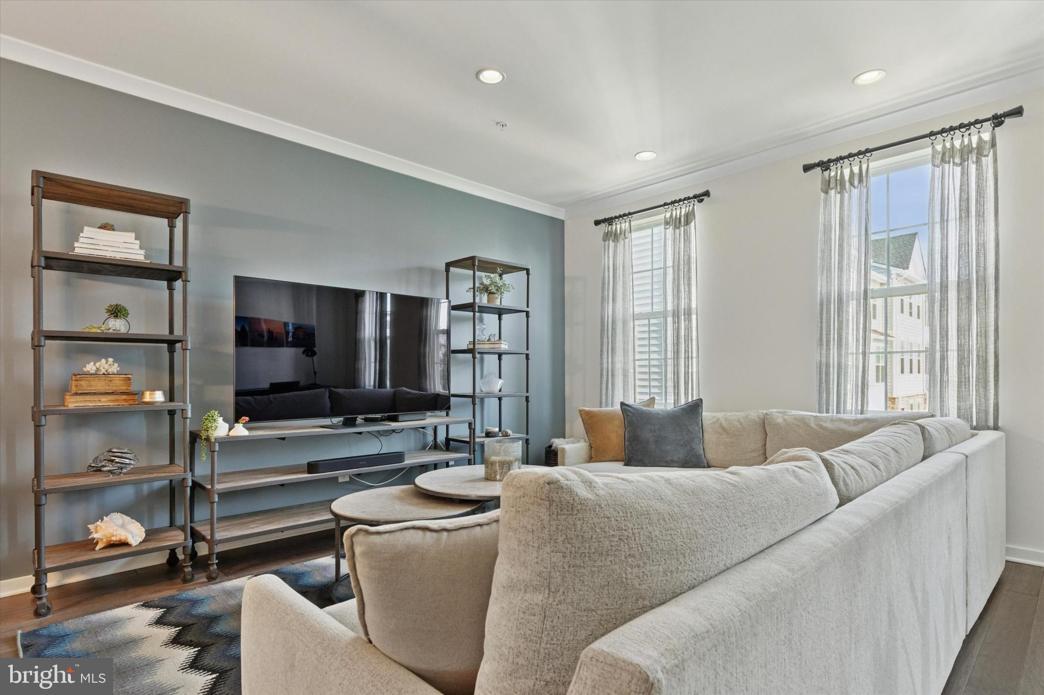 HATBORO STATION - Residential