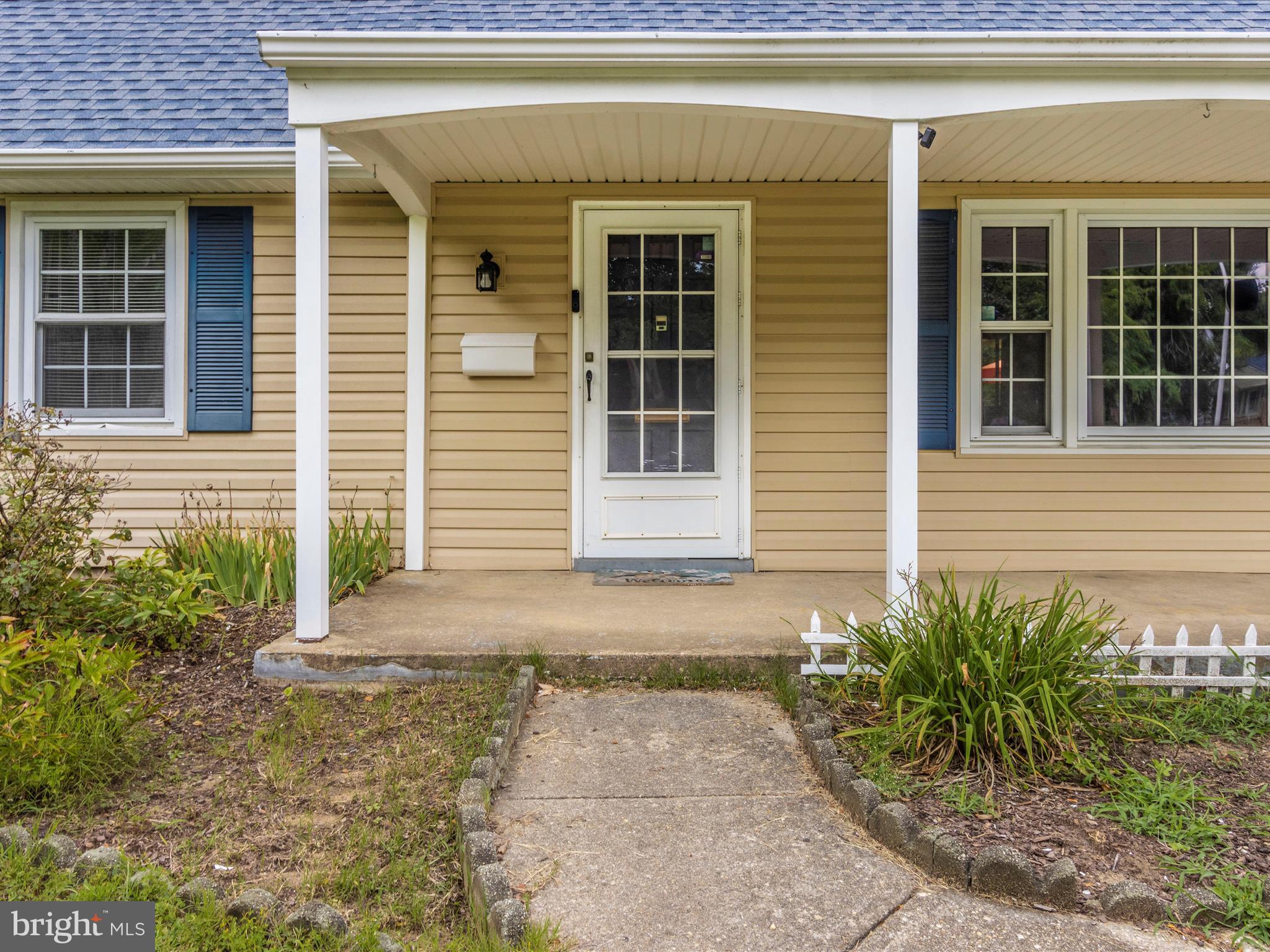 TULIP GROVE - Residential