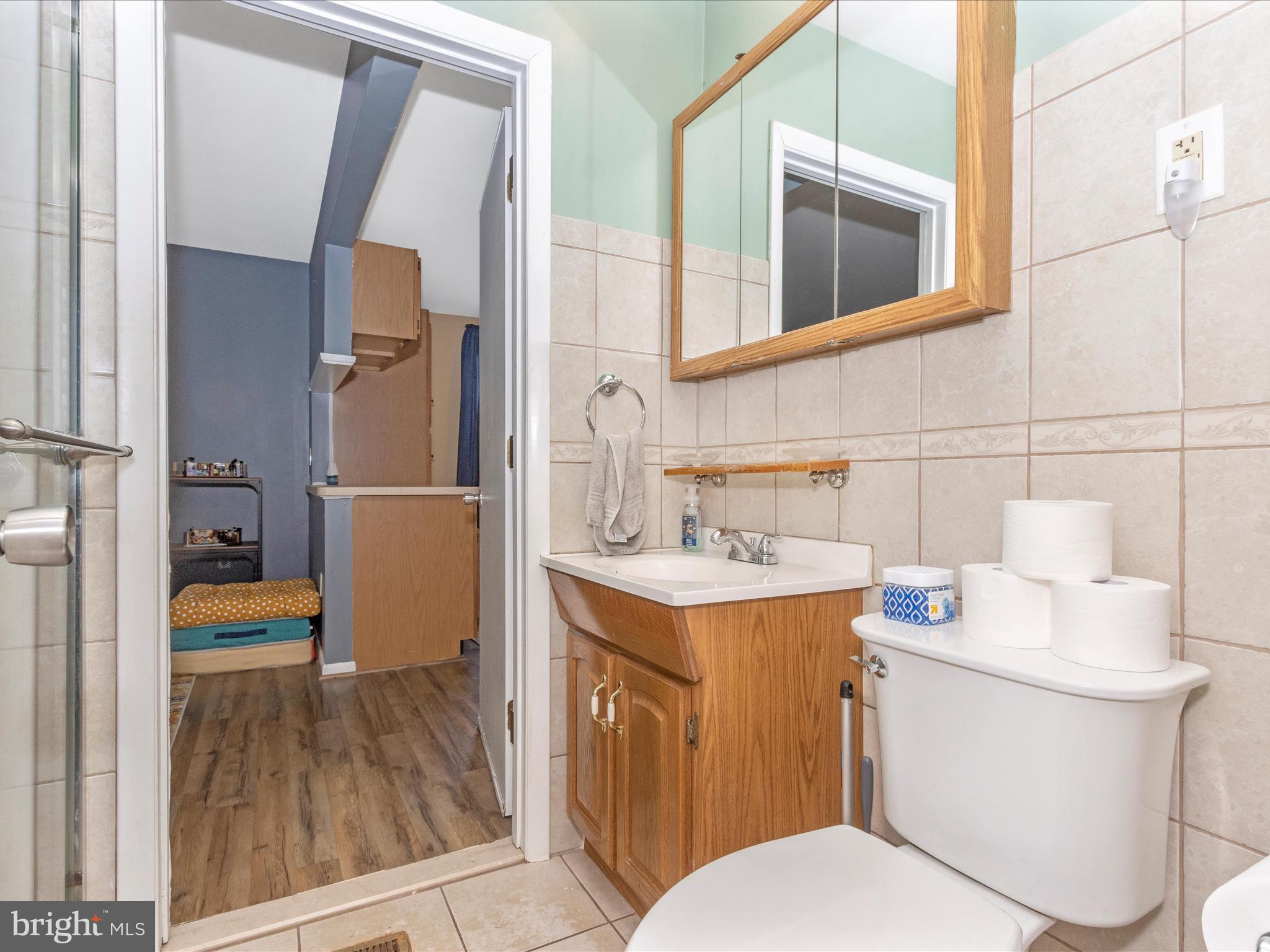 TULIP GROVE - Residential