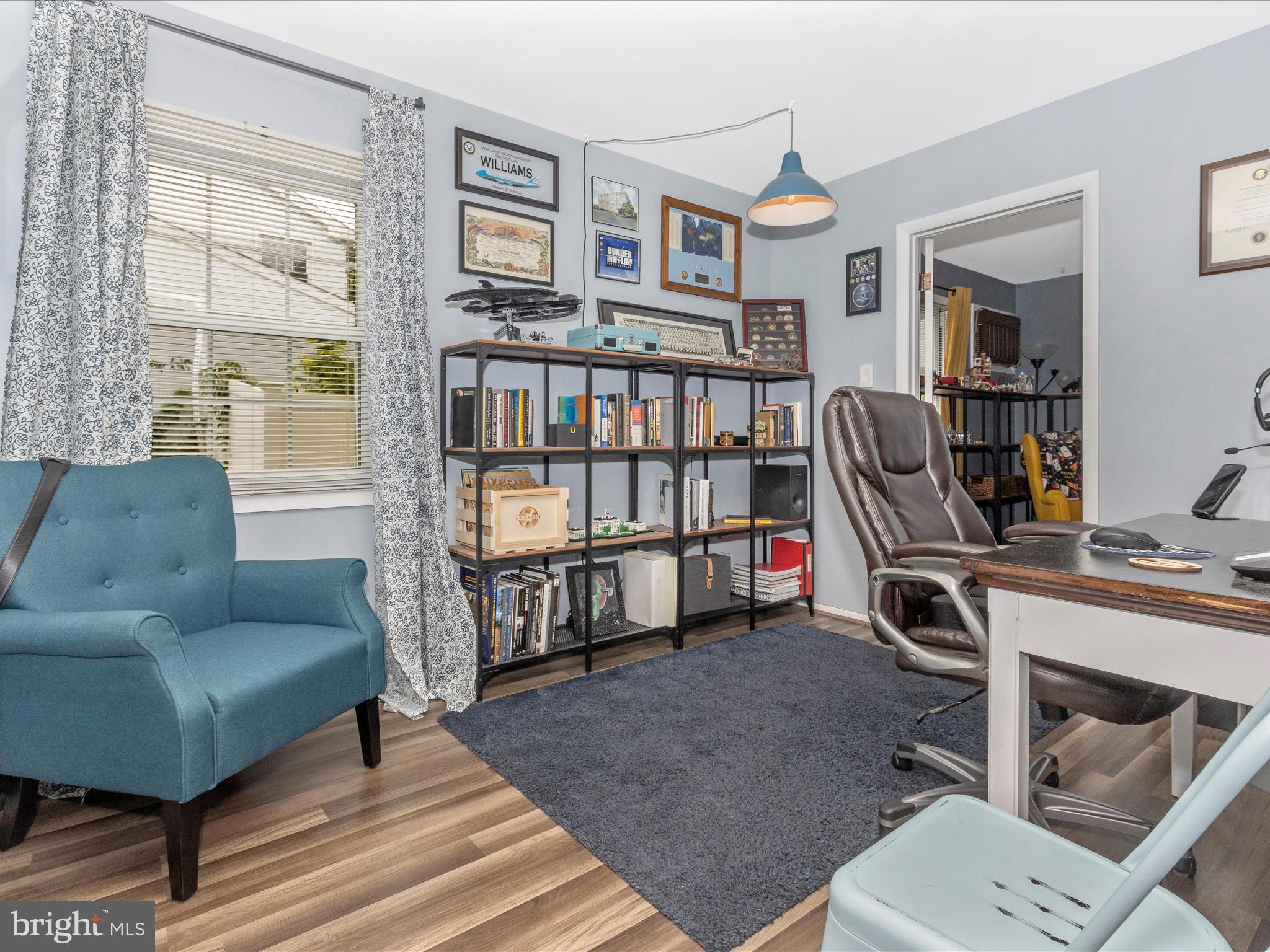 TULIP GROVE - Residential