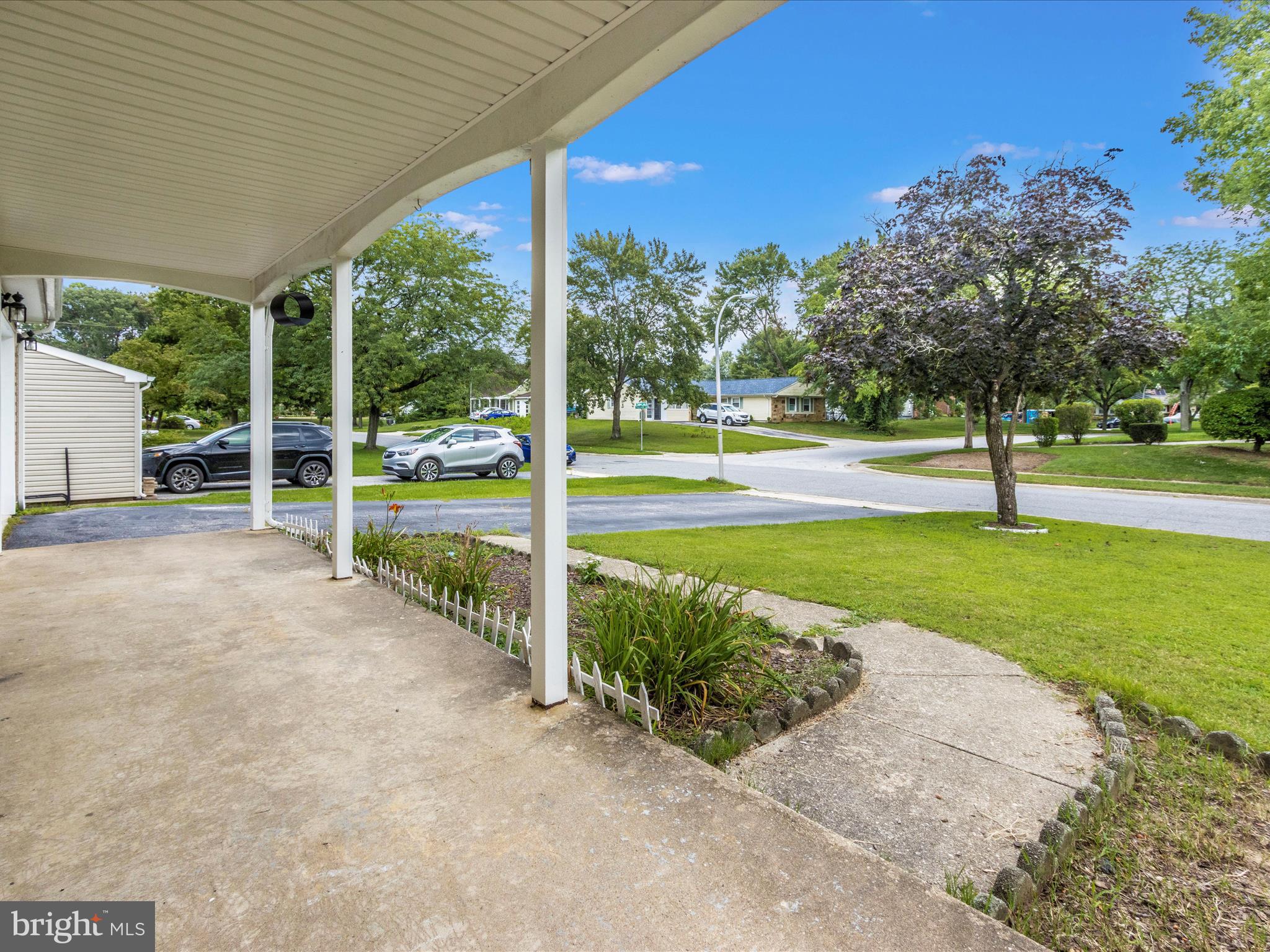 TULIP GROVE - Residential