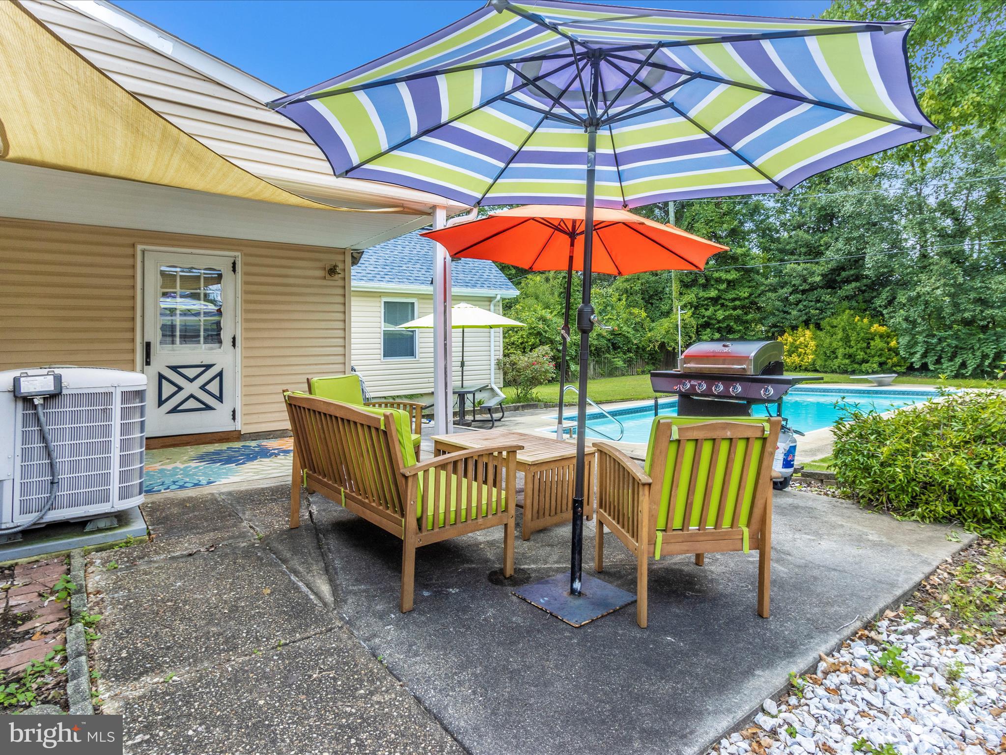 TULIP GROVE - Residential