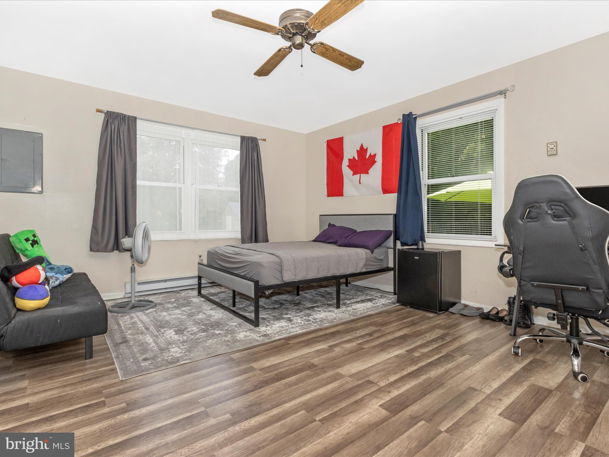 TULIP GROVE - Residential