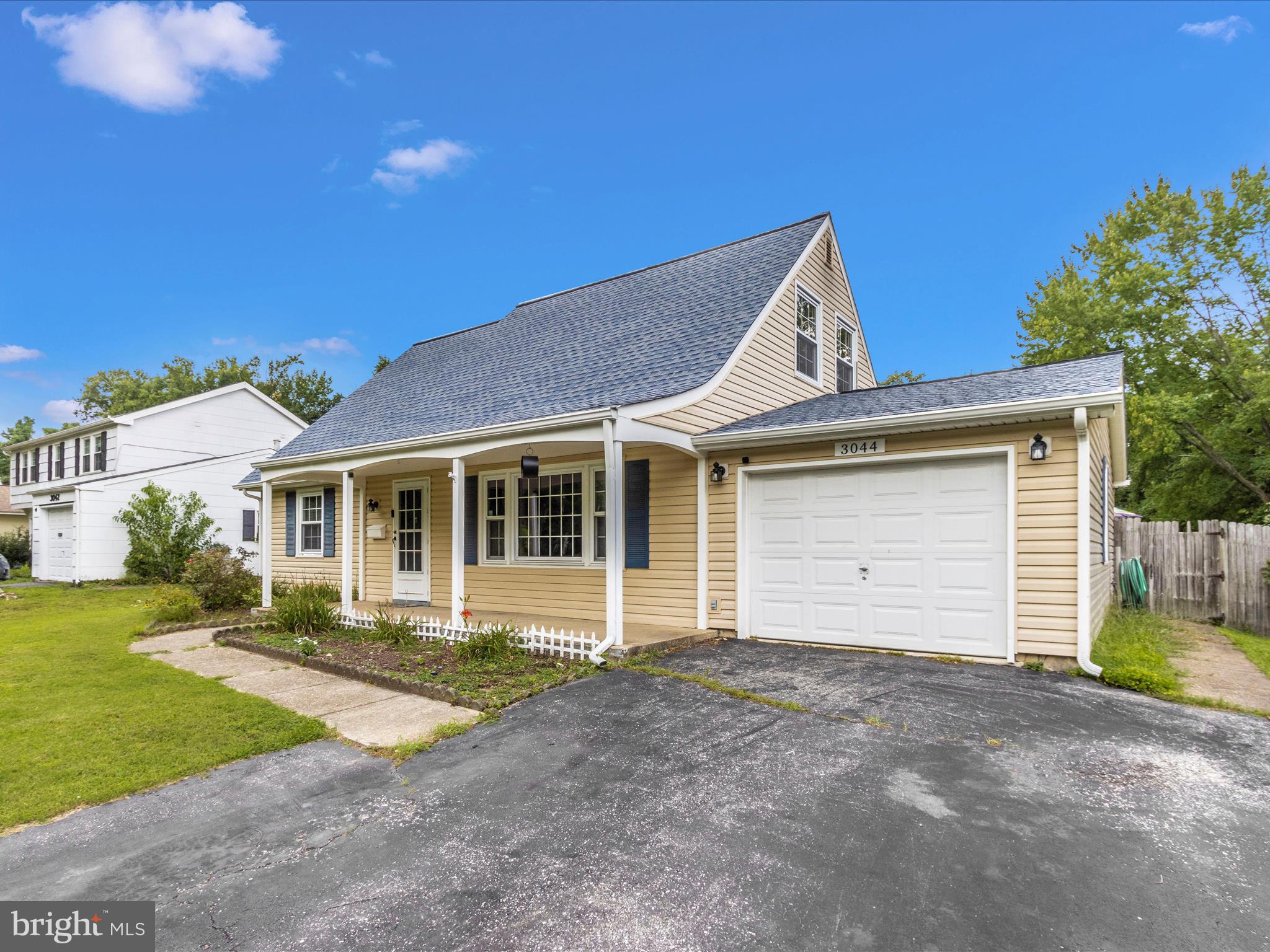 TULIP GROVE - Residential